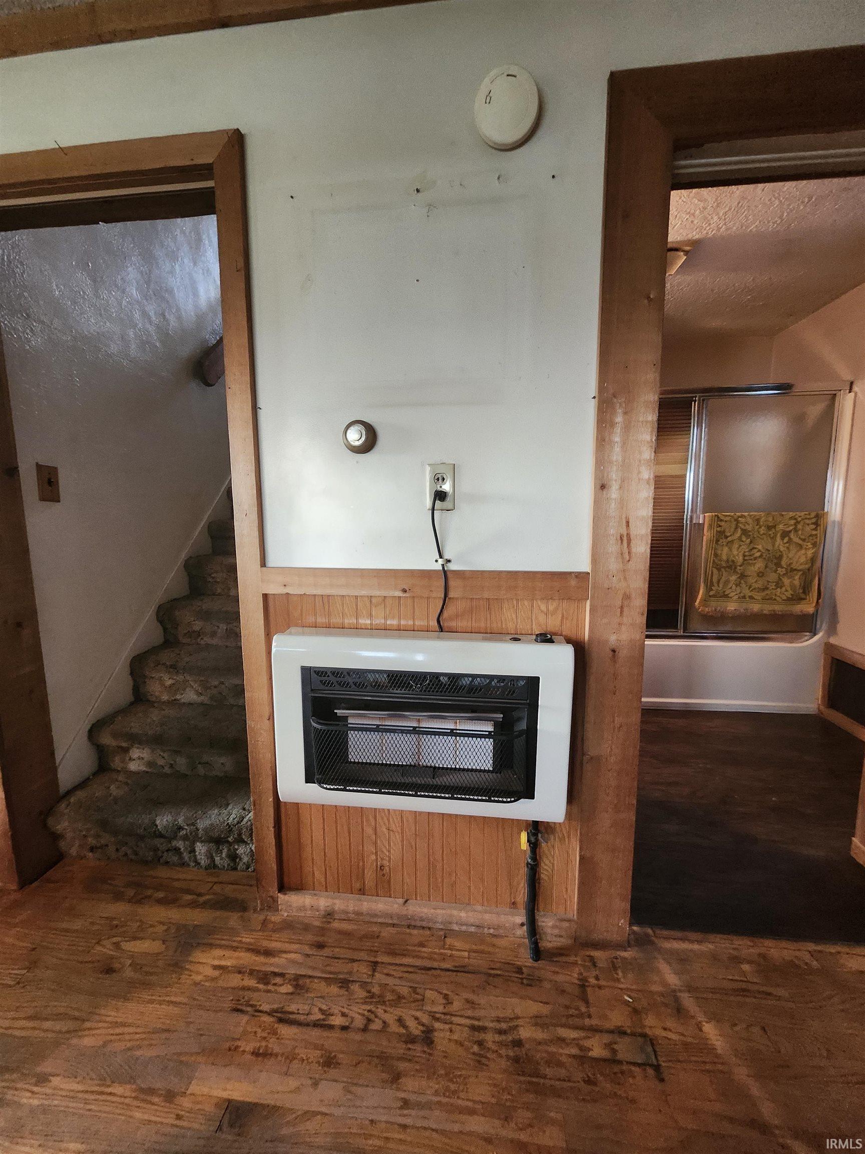 1869 N 550 W