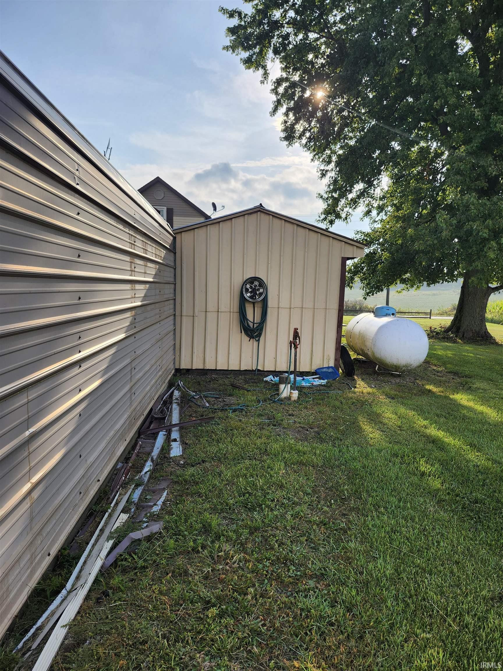 1869 N 550 W