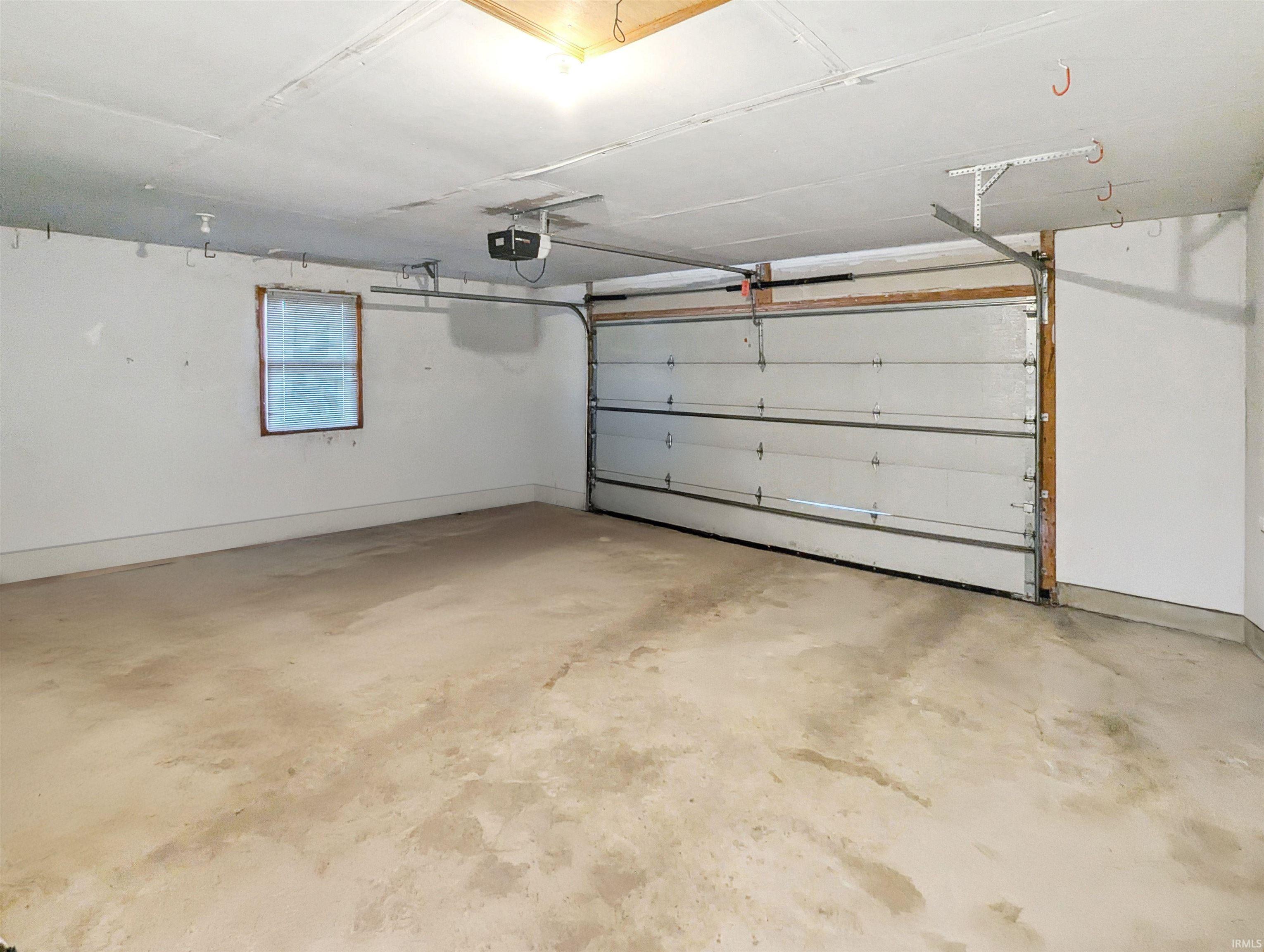 Photo 30 of 23480 Parkwood Pl