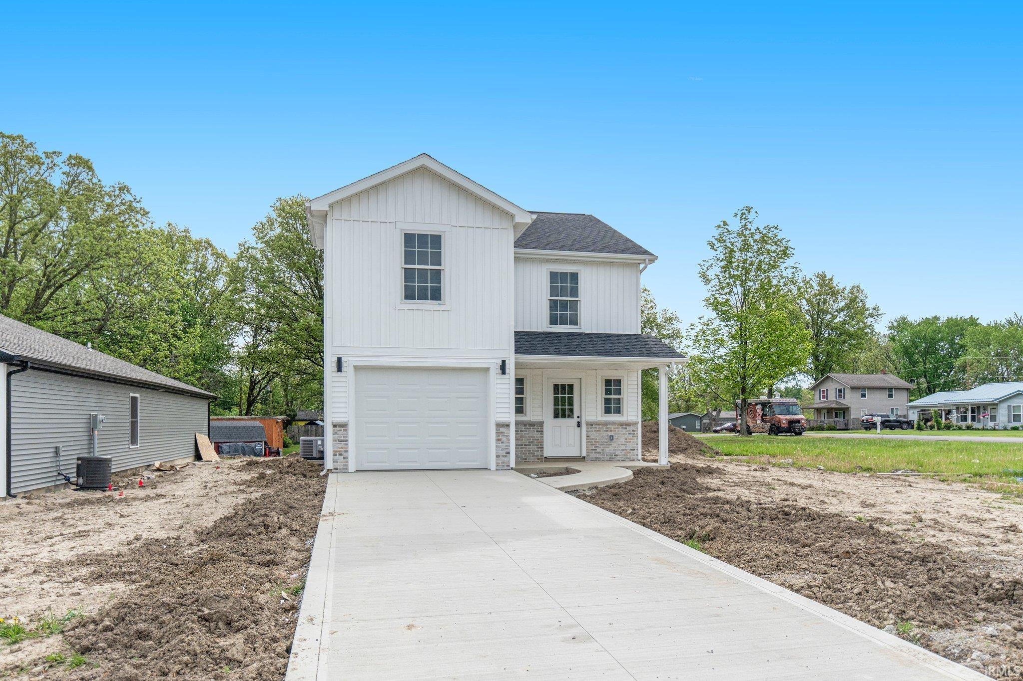 Photo 1 of 3615 Lindbergh Boulevard
