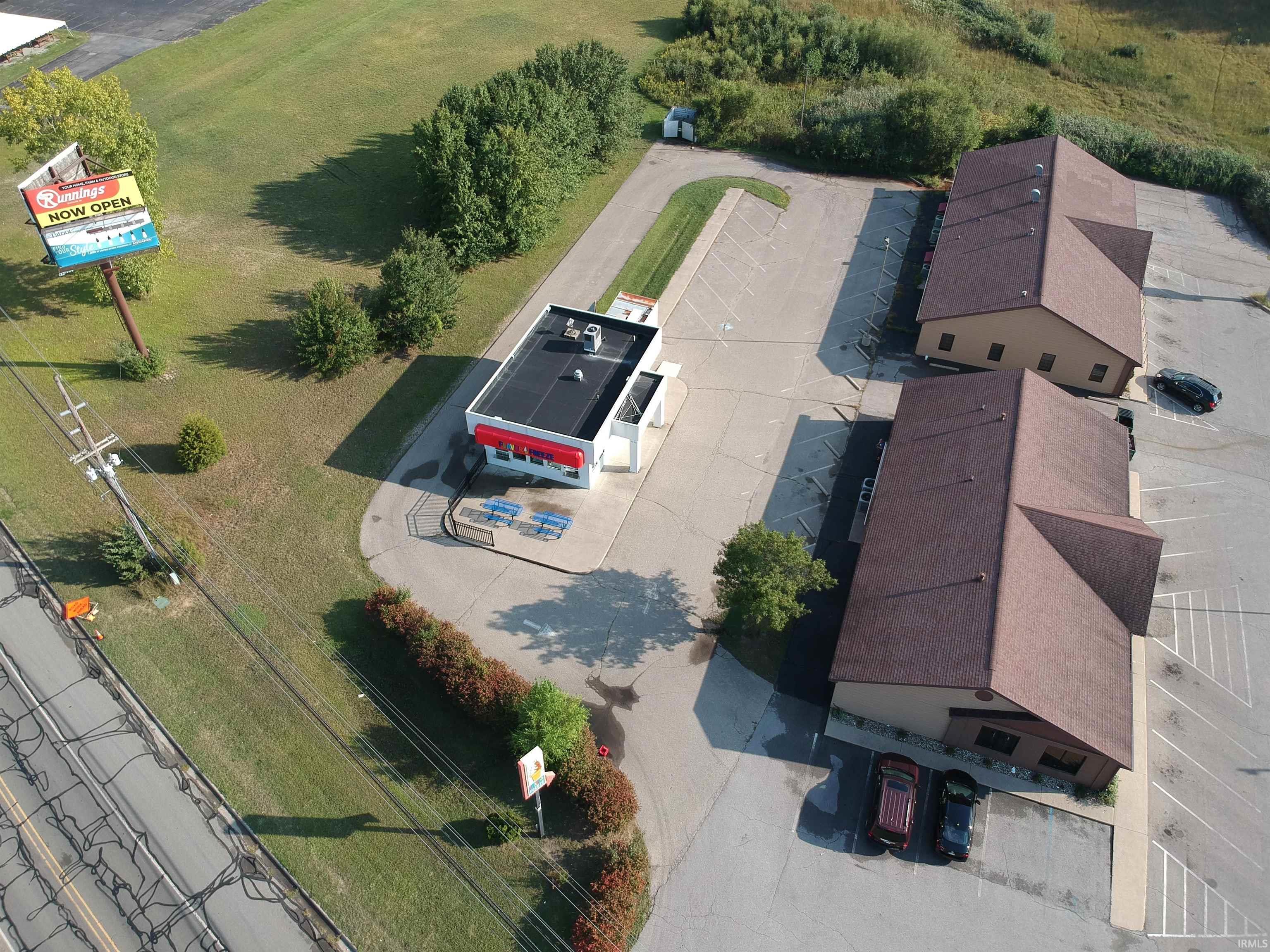 Photo 25 of 2950 Frontage Road