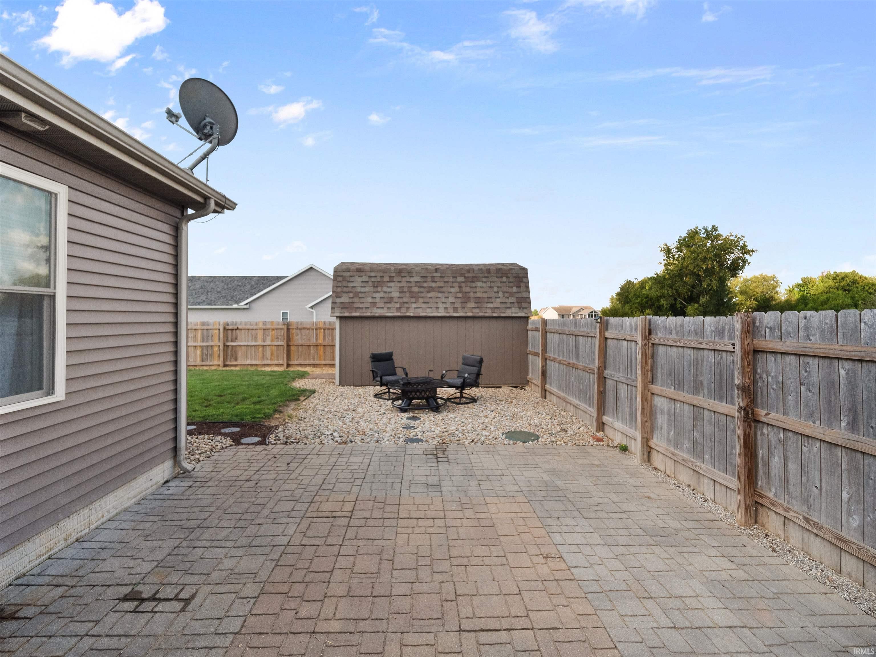 Photo 7 of 2640 E Sage Drive