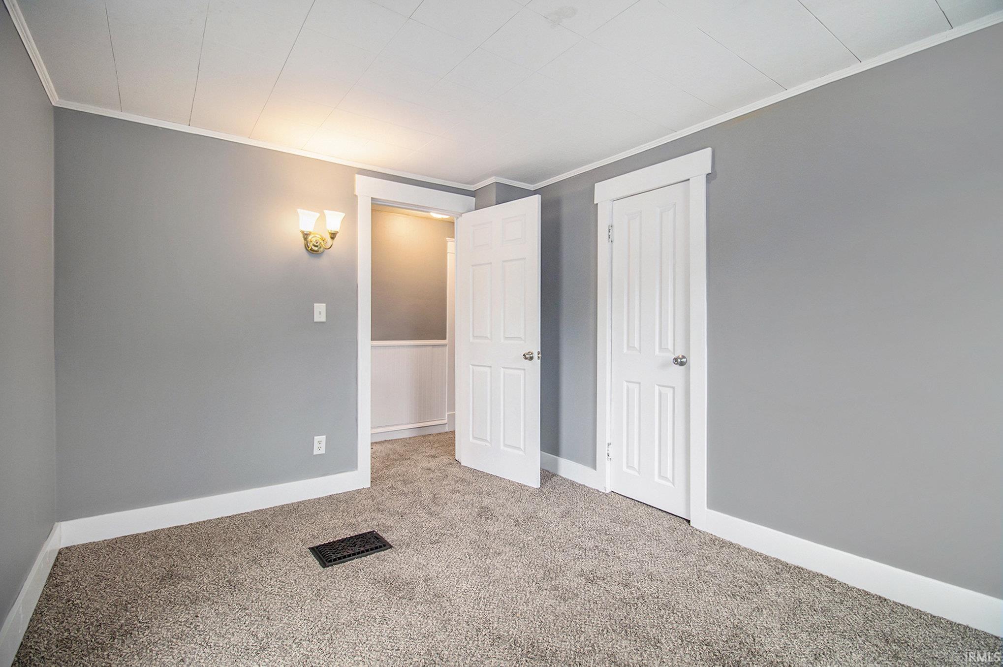 106 W Douglas Street
