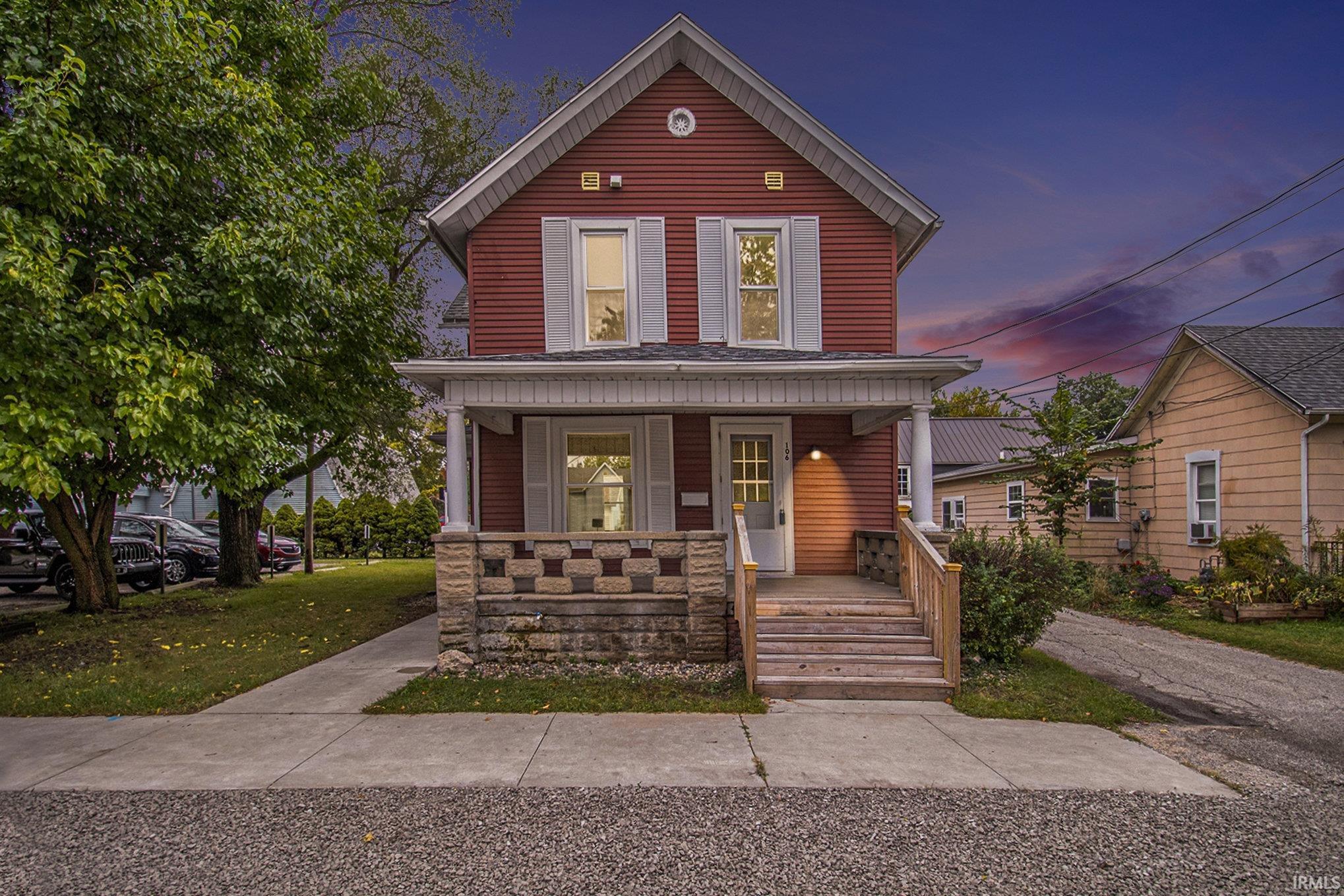 106 W Douglas Street