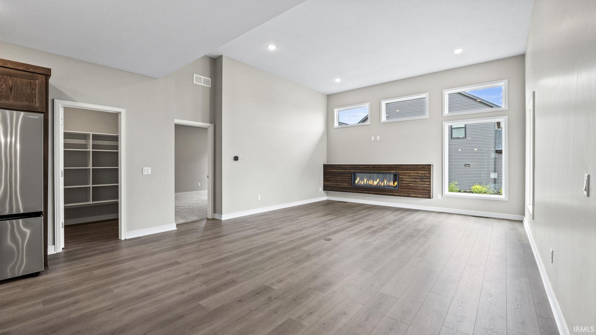 Photo 7 of 1313 Hager Way
