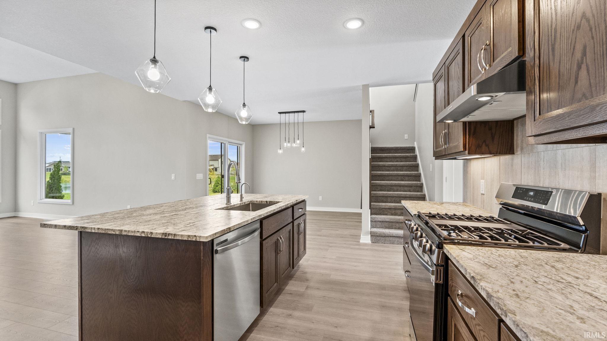 Photo 8 of 1313 Hager Way