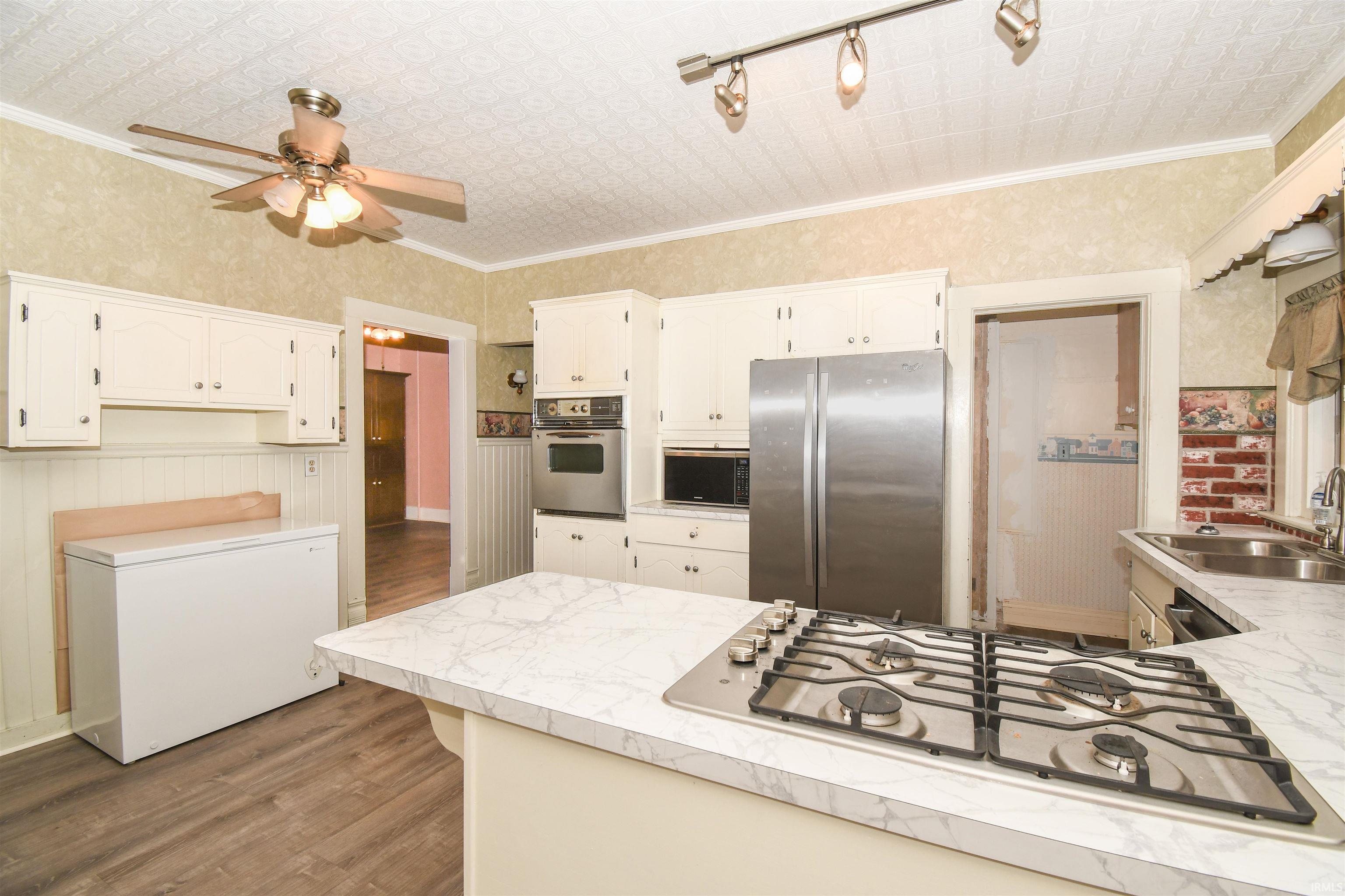Property Photo 20