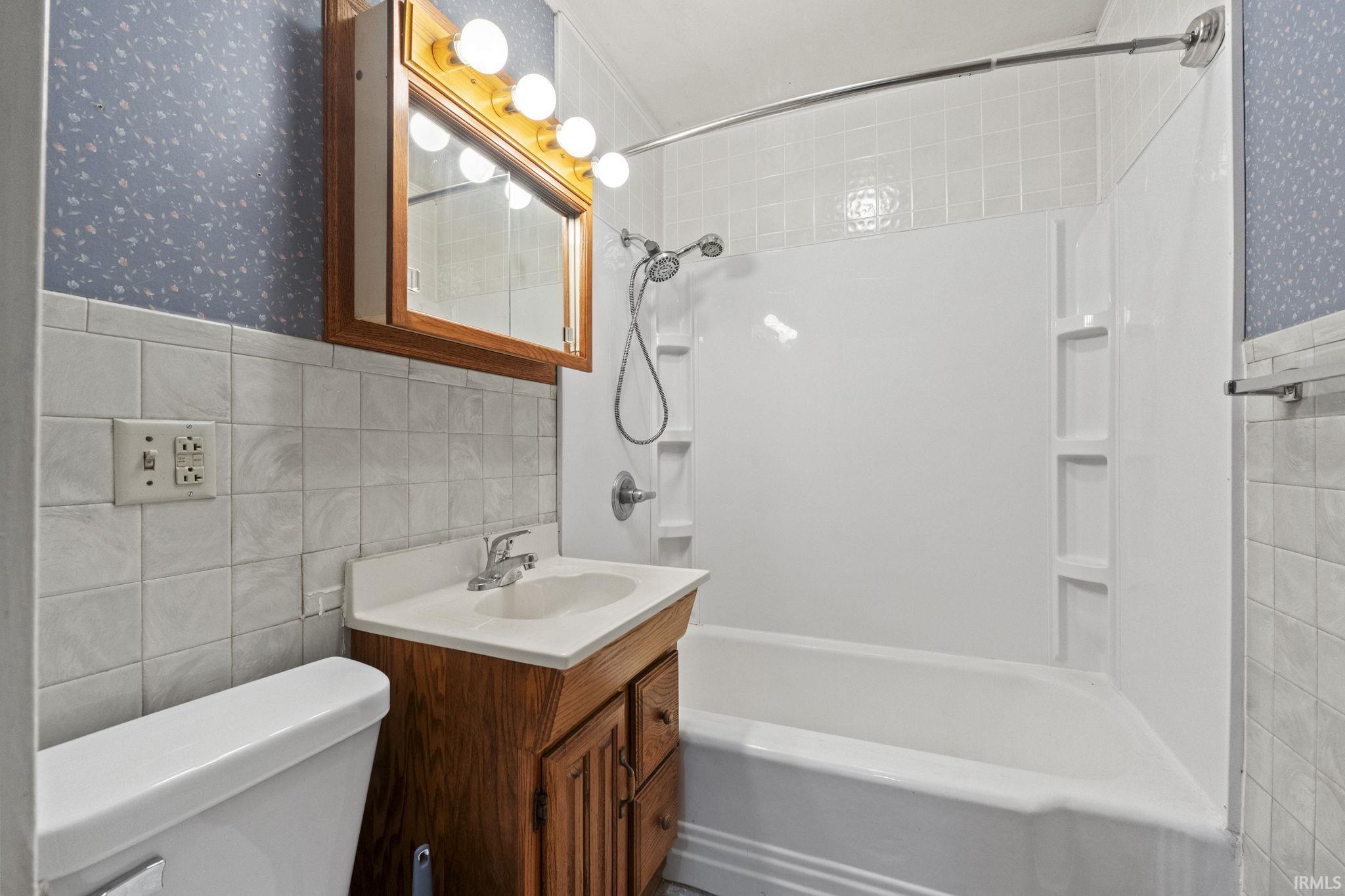 Photo 14 of 251 Forrest Avenue