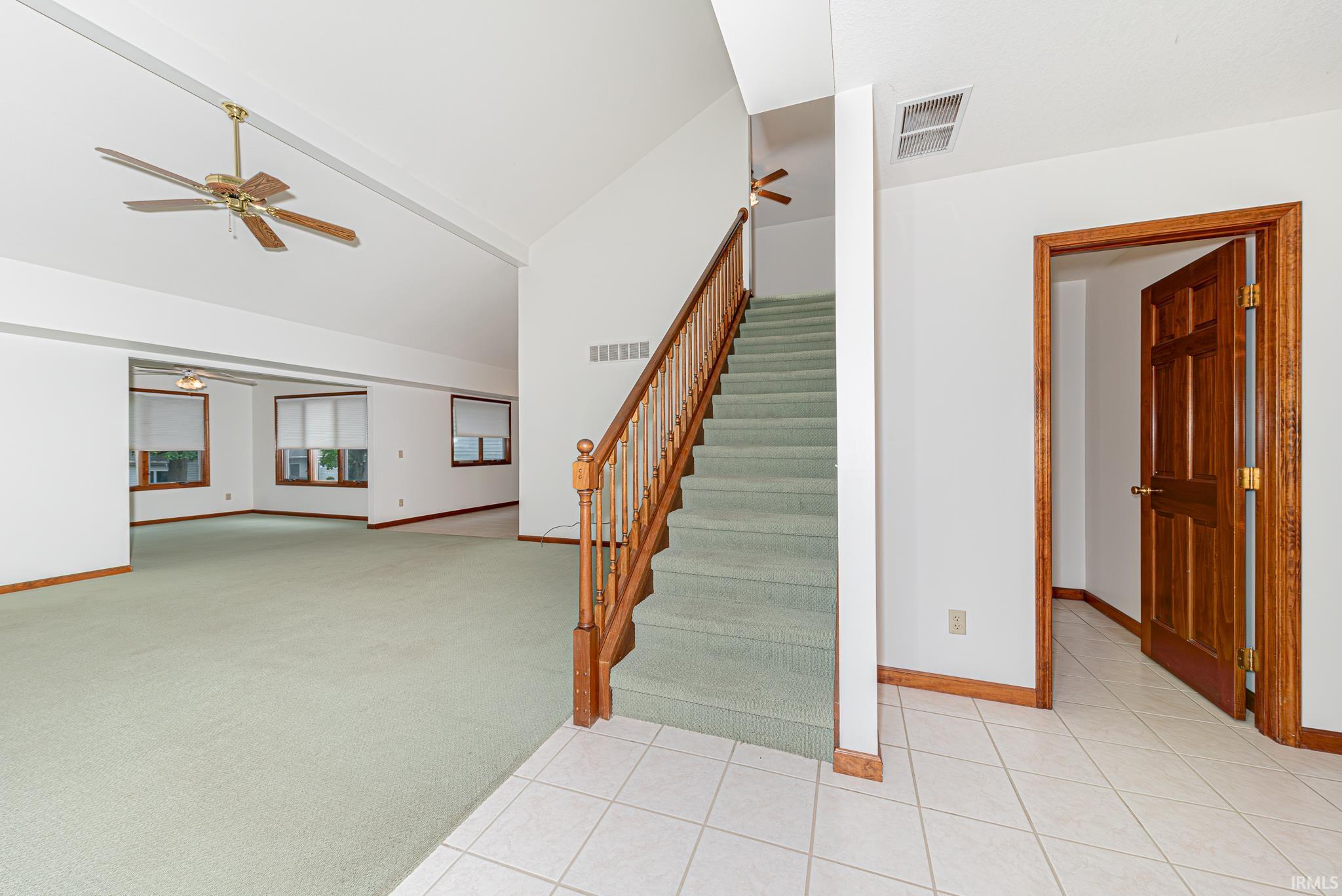 1728 E Inverness Circle