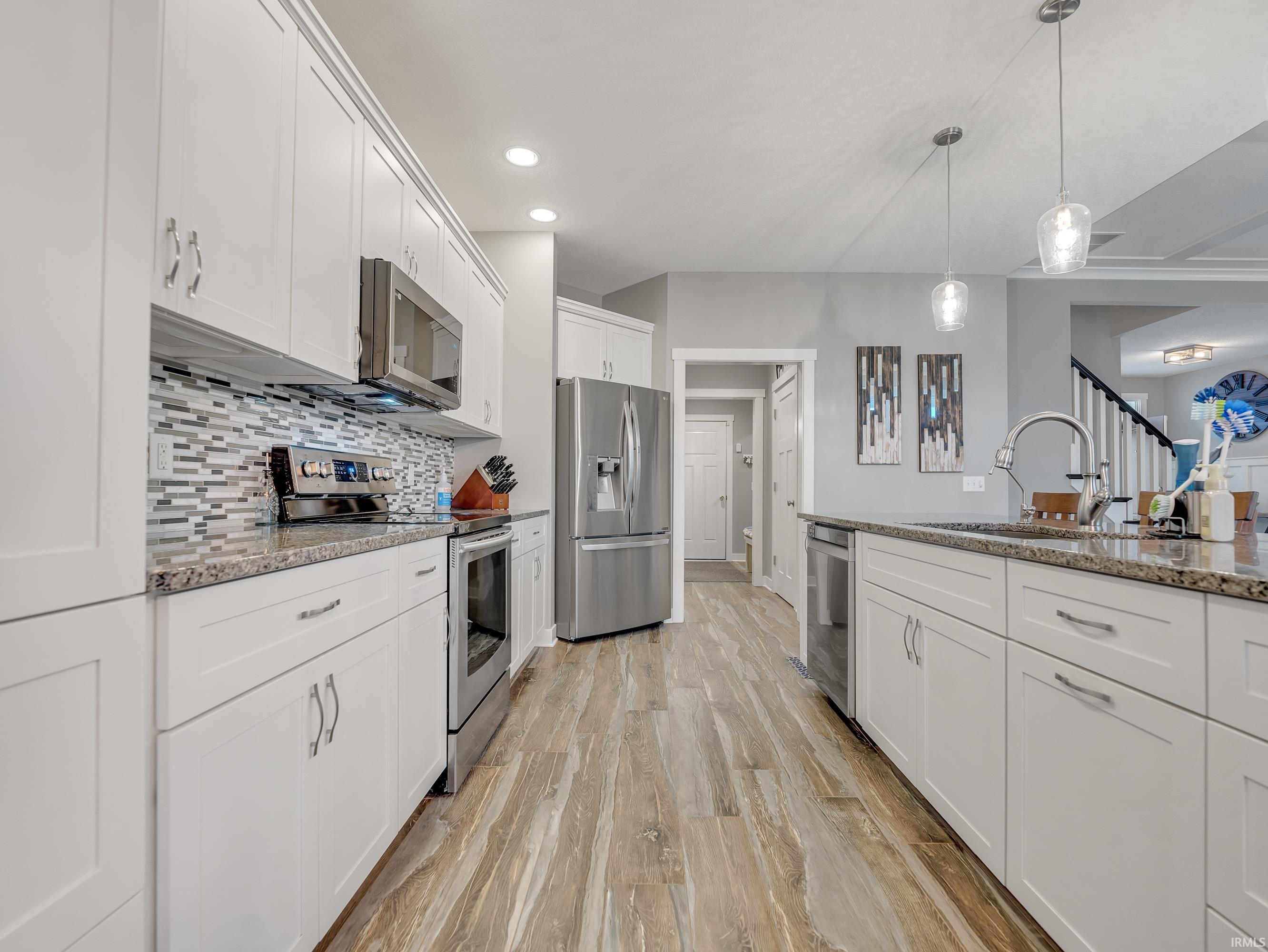 Photo 17 of 381 Elderwood Court