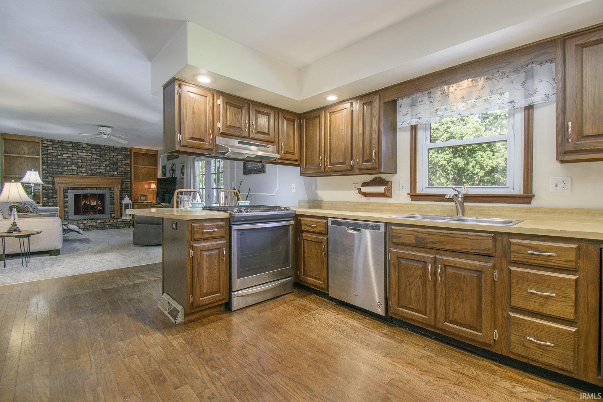 19907 Peach Ridge Road