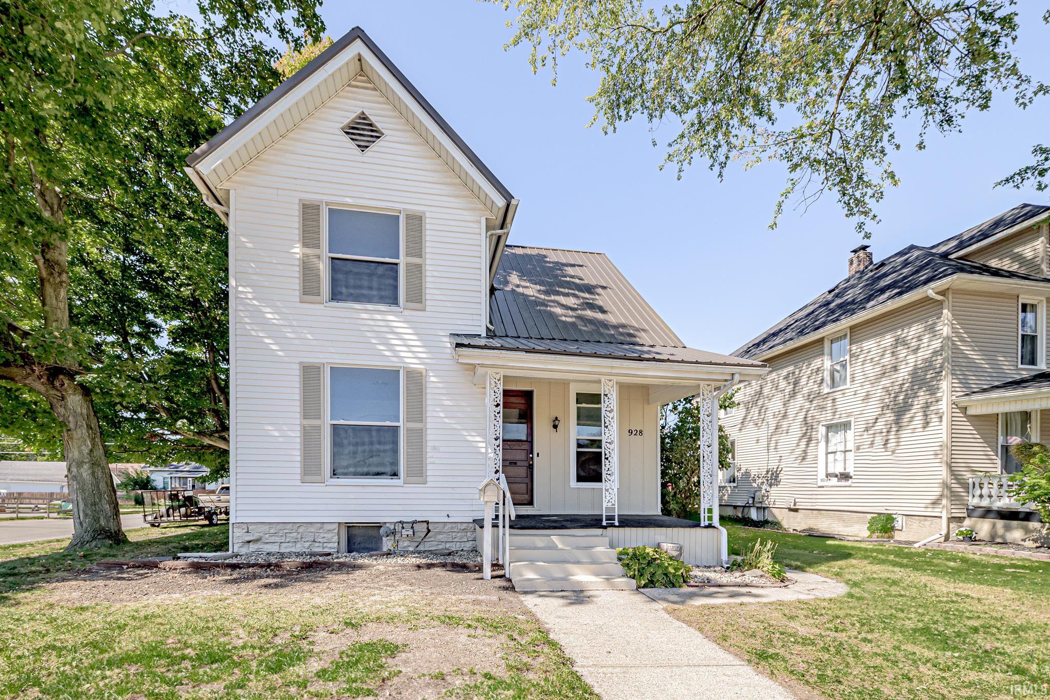 928 Salamonie Avenue
