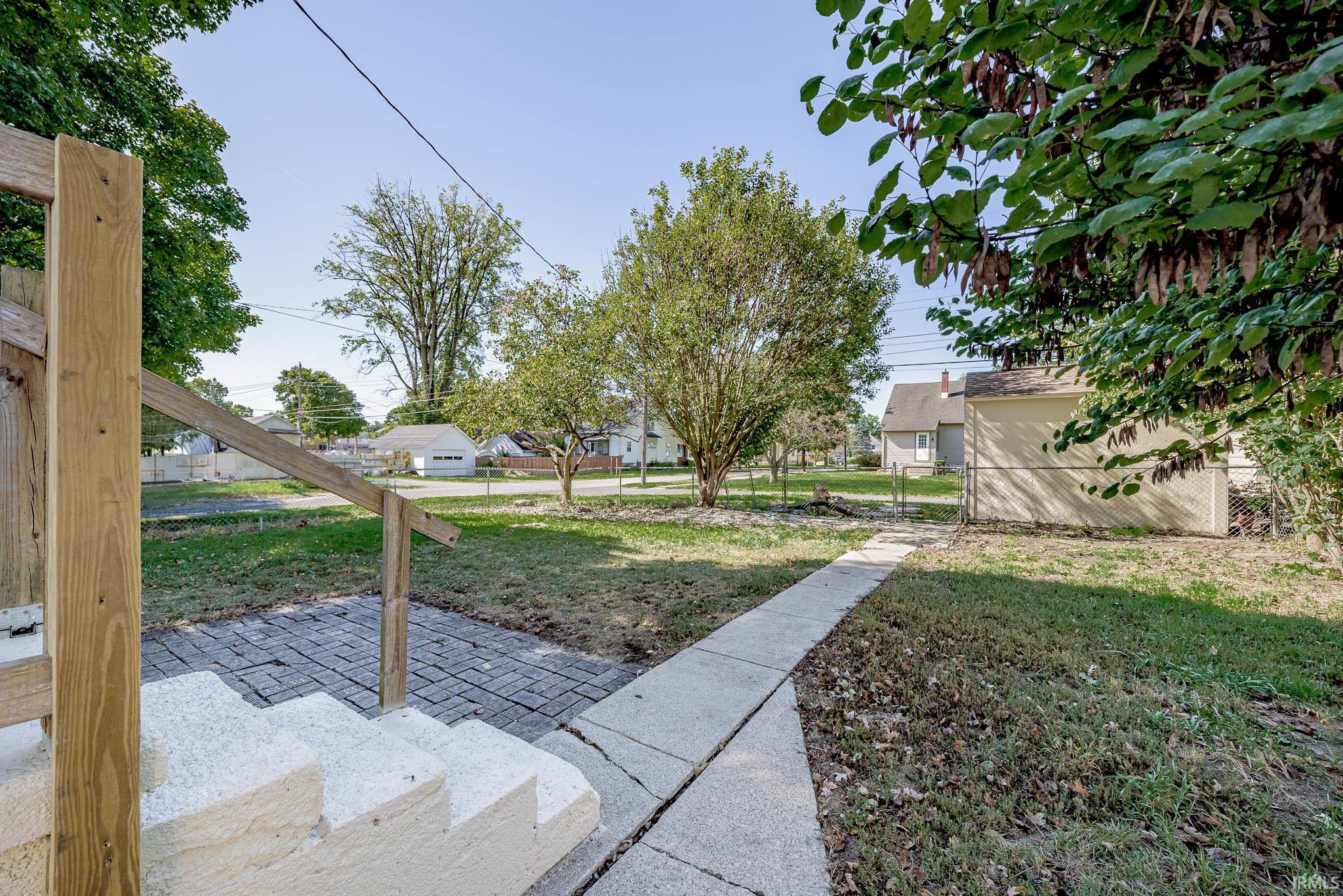 928 Salamonie Avenue