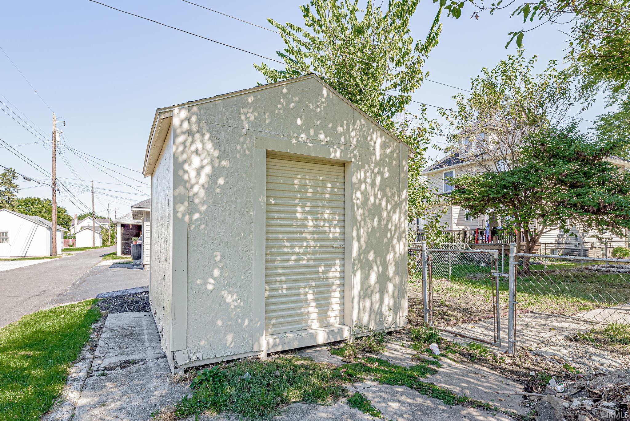 928 Salamonie Avenue