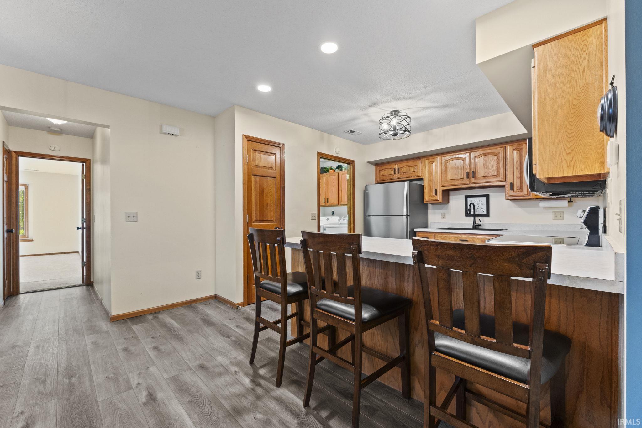 1727 E Inverness Circle