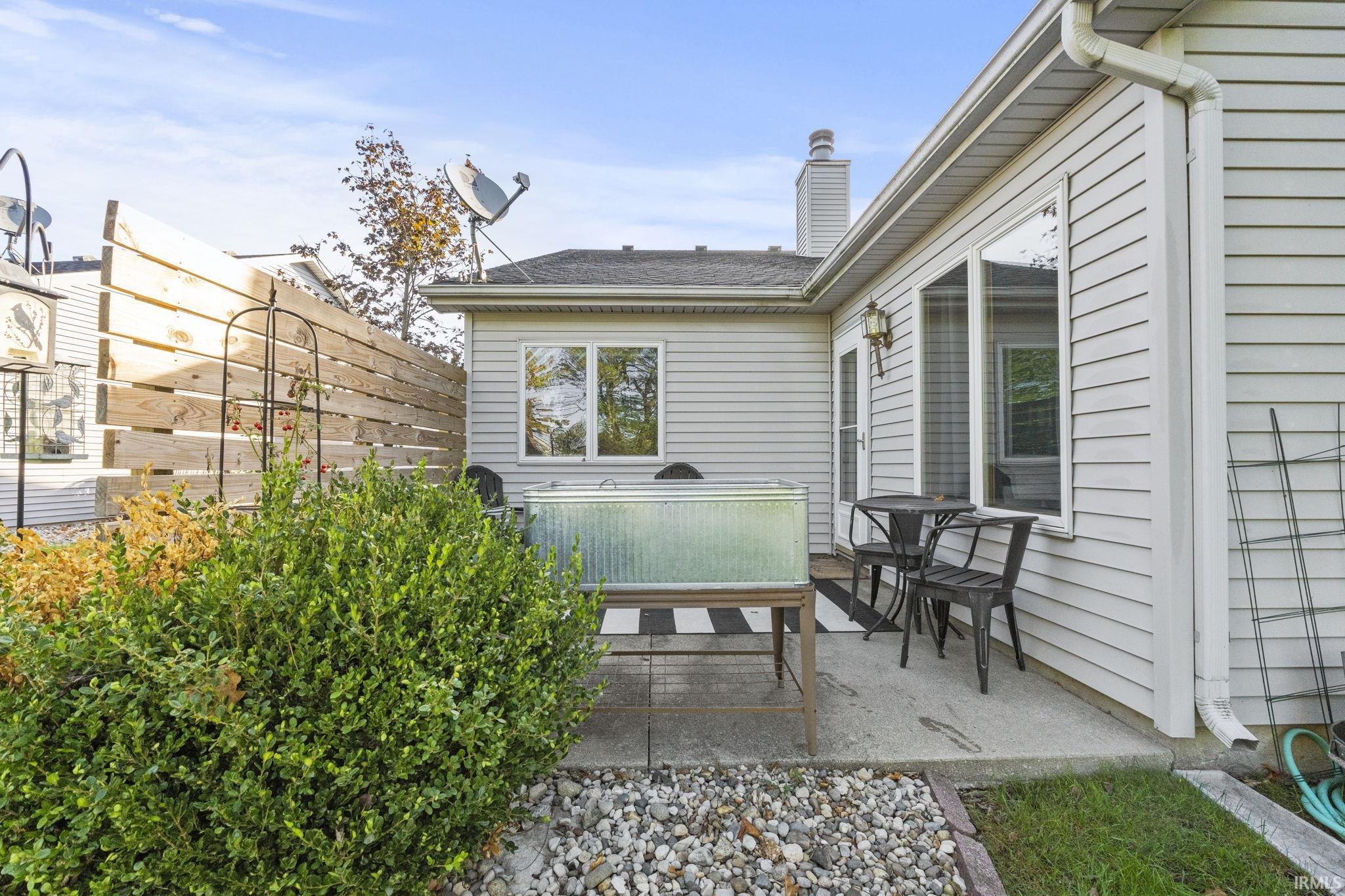 1727 E Inverness Circle