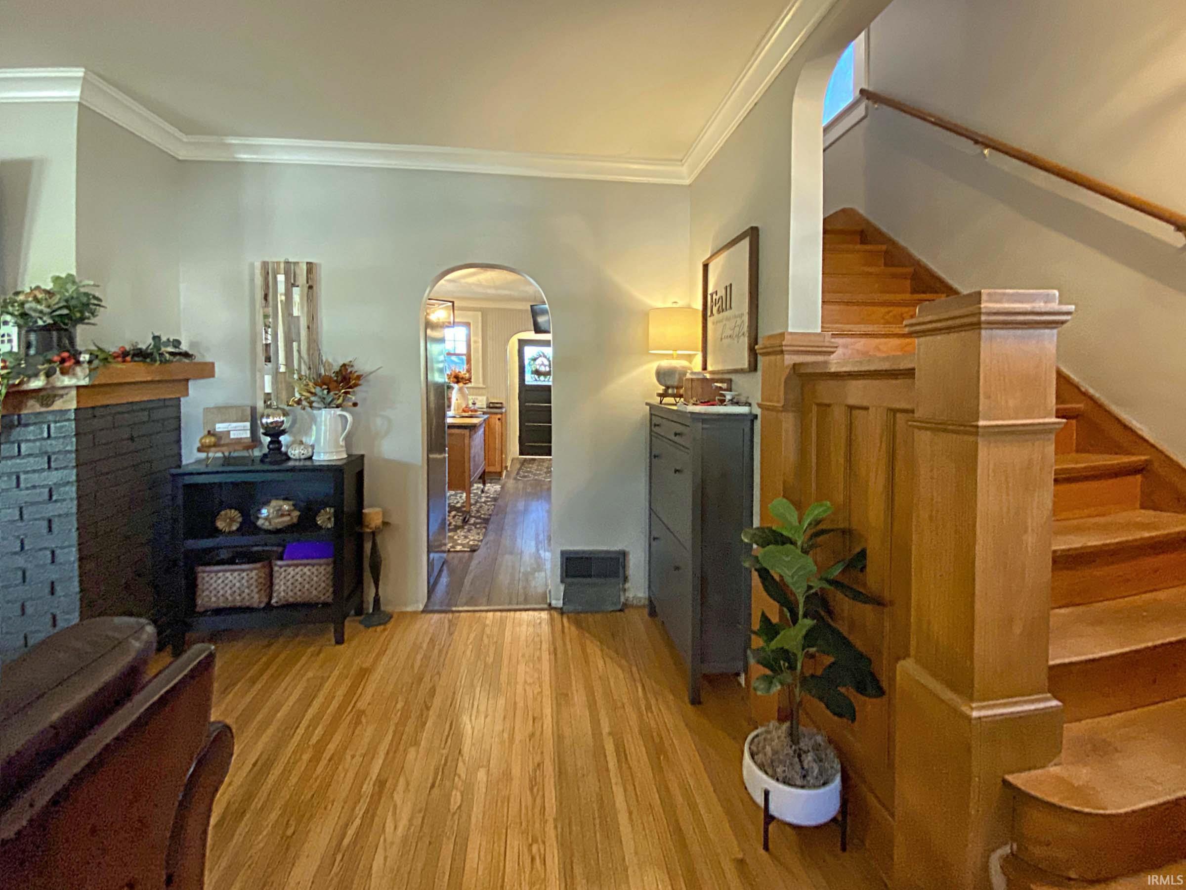 2111 N Anthony Boulevard