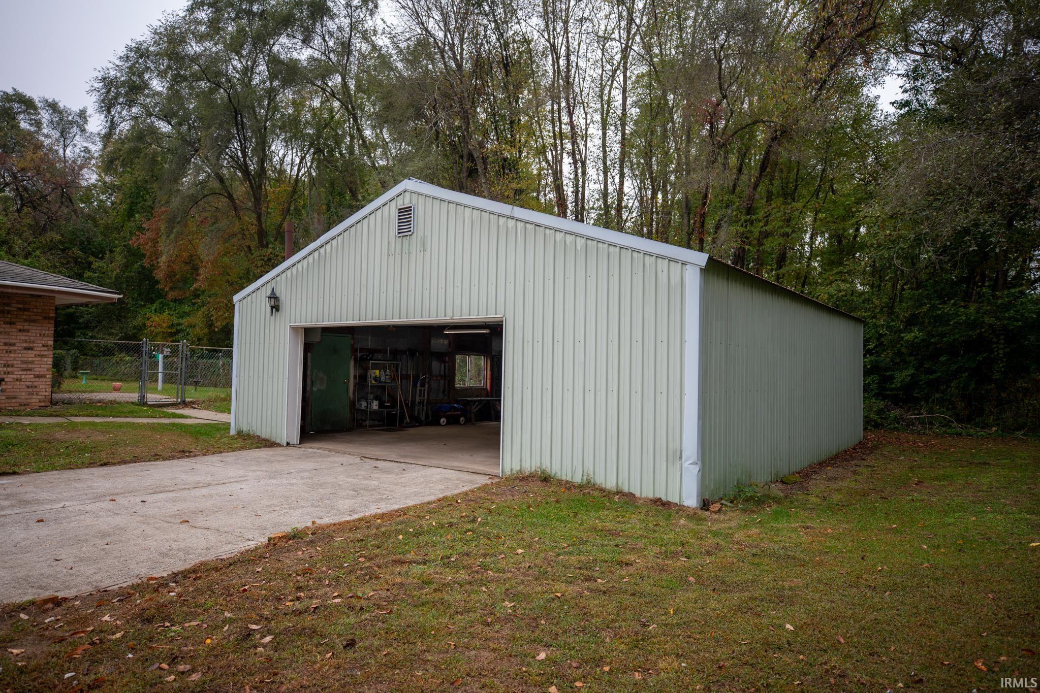 Photo 6 of 57321 Keltner Road