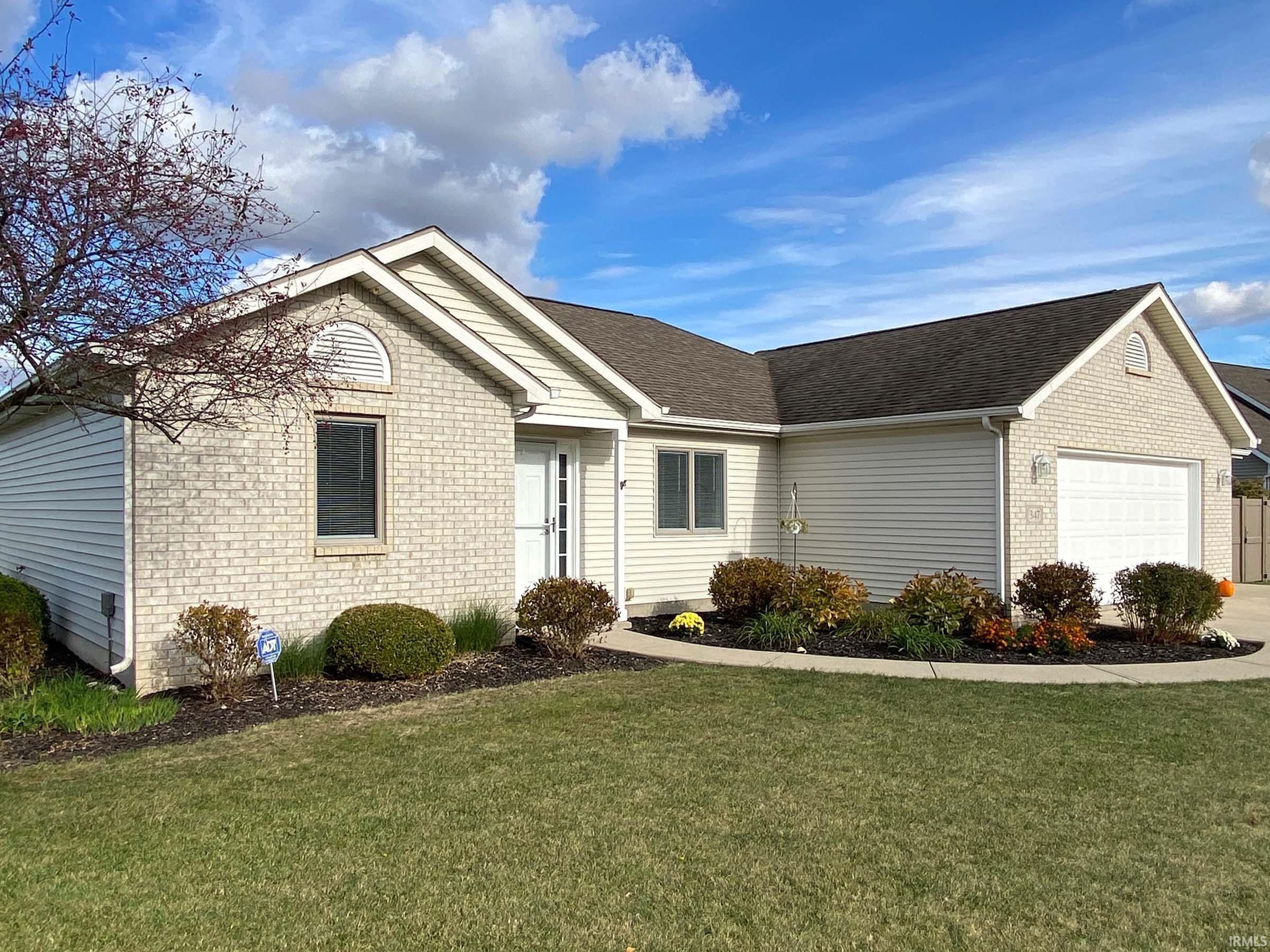 347 S Eagle Glen Trail