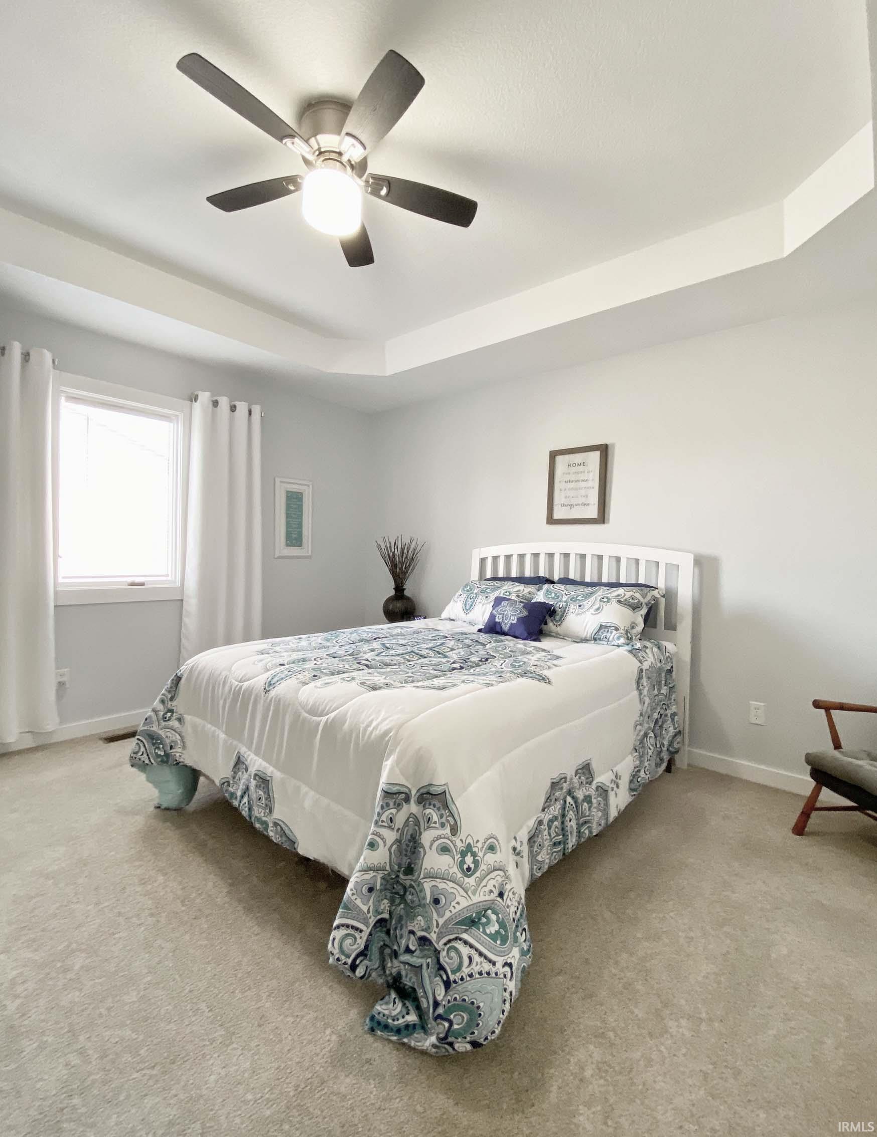 347 S Eagle Glen Trail