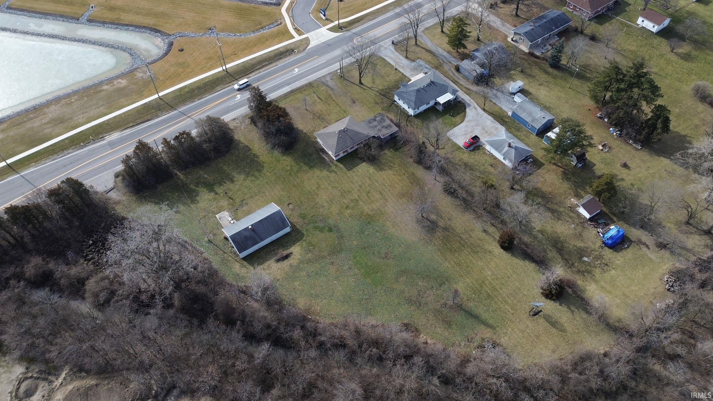 Photo 4 of 3902-3912 W Washington Center Road
