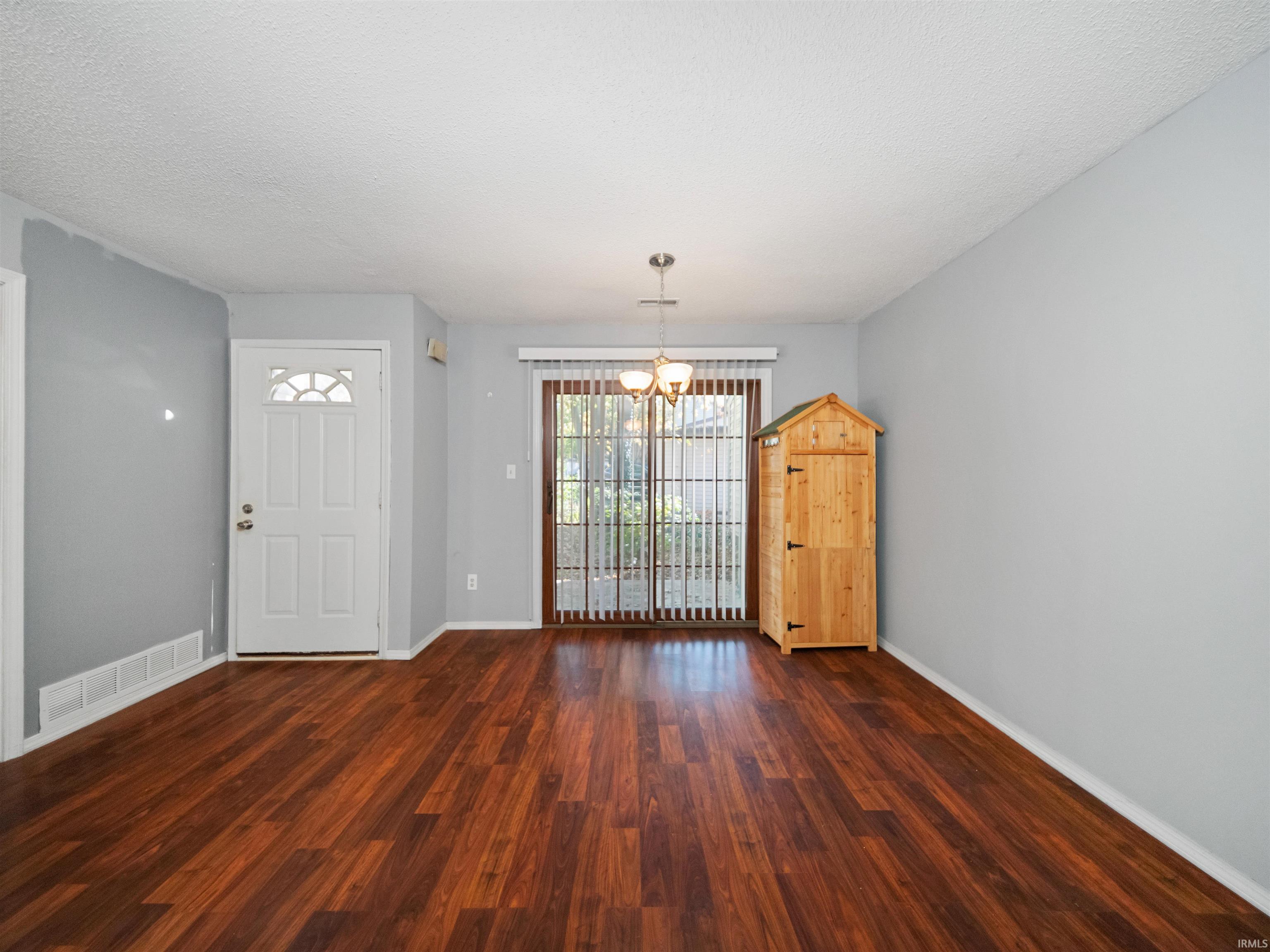 Photo 11 of 5040 Stellhorn Road
