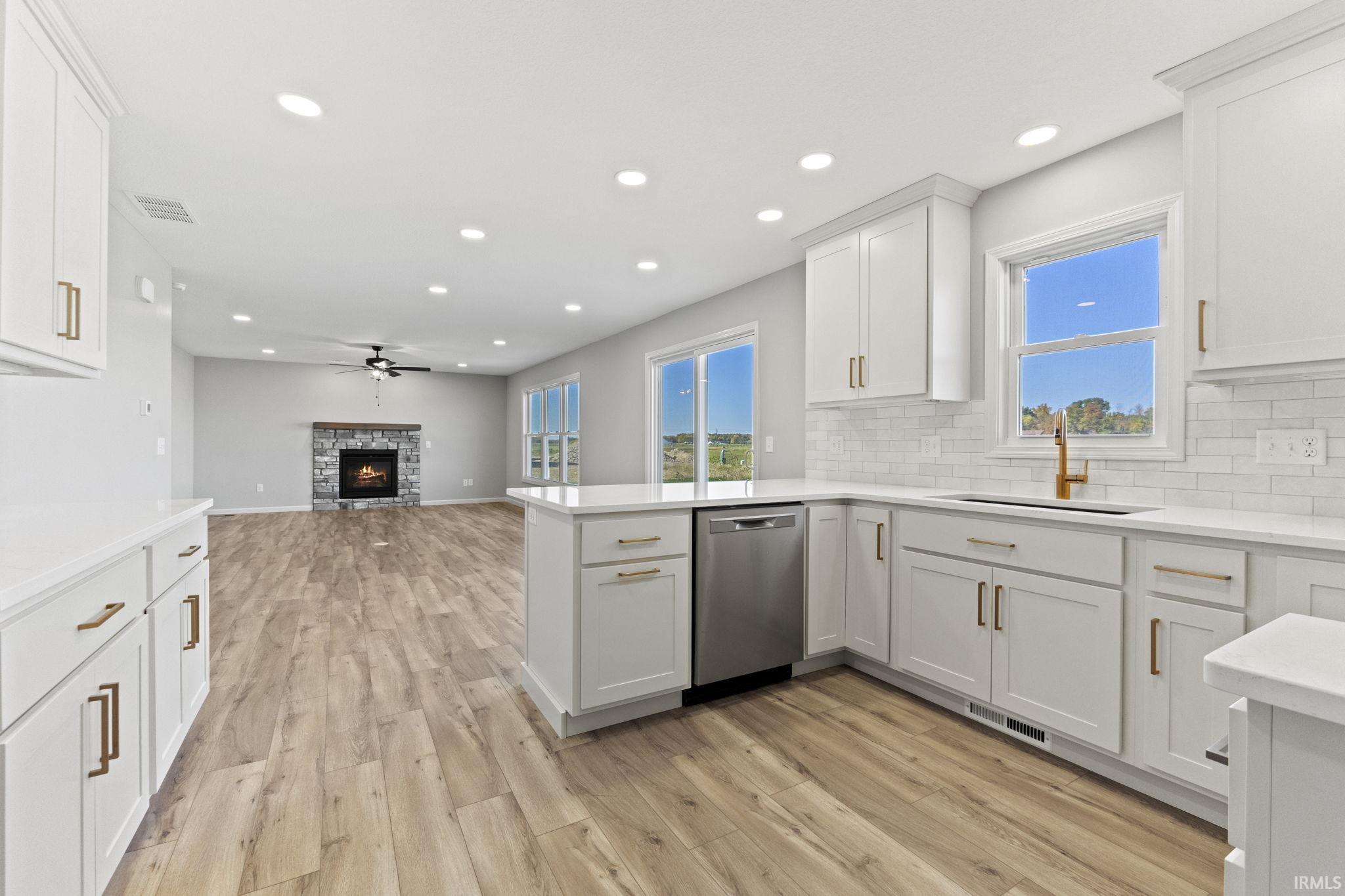 Photo 13 of 4922 Whittlebury Drive
