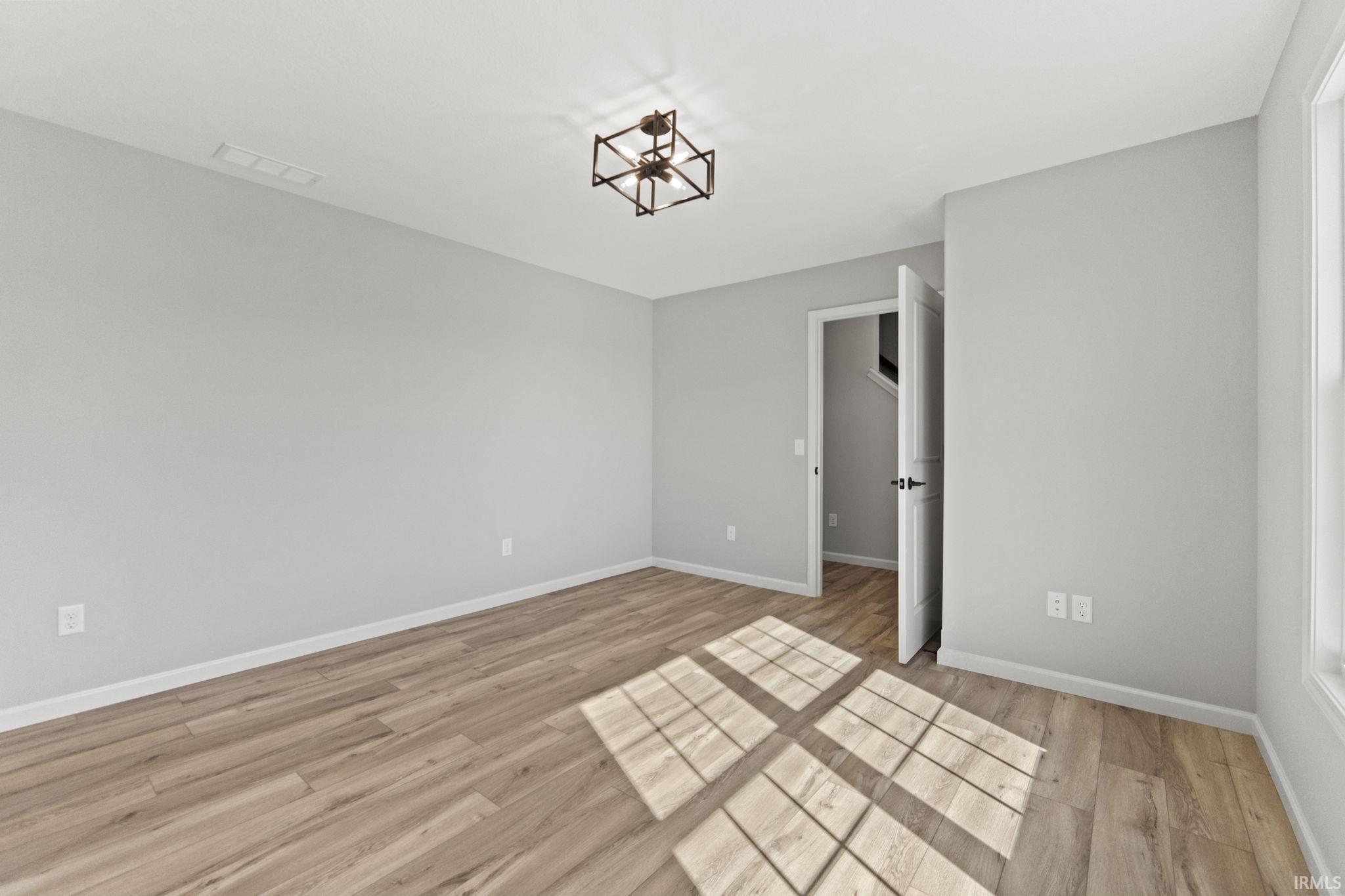 Photo 3 of 4922 Whittlebury Drive