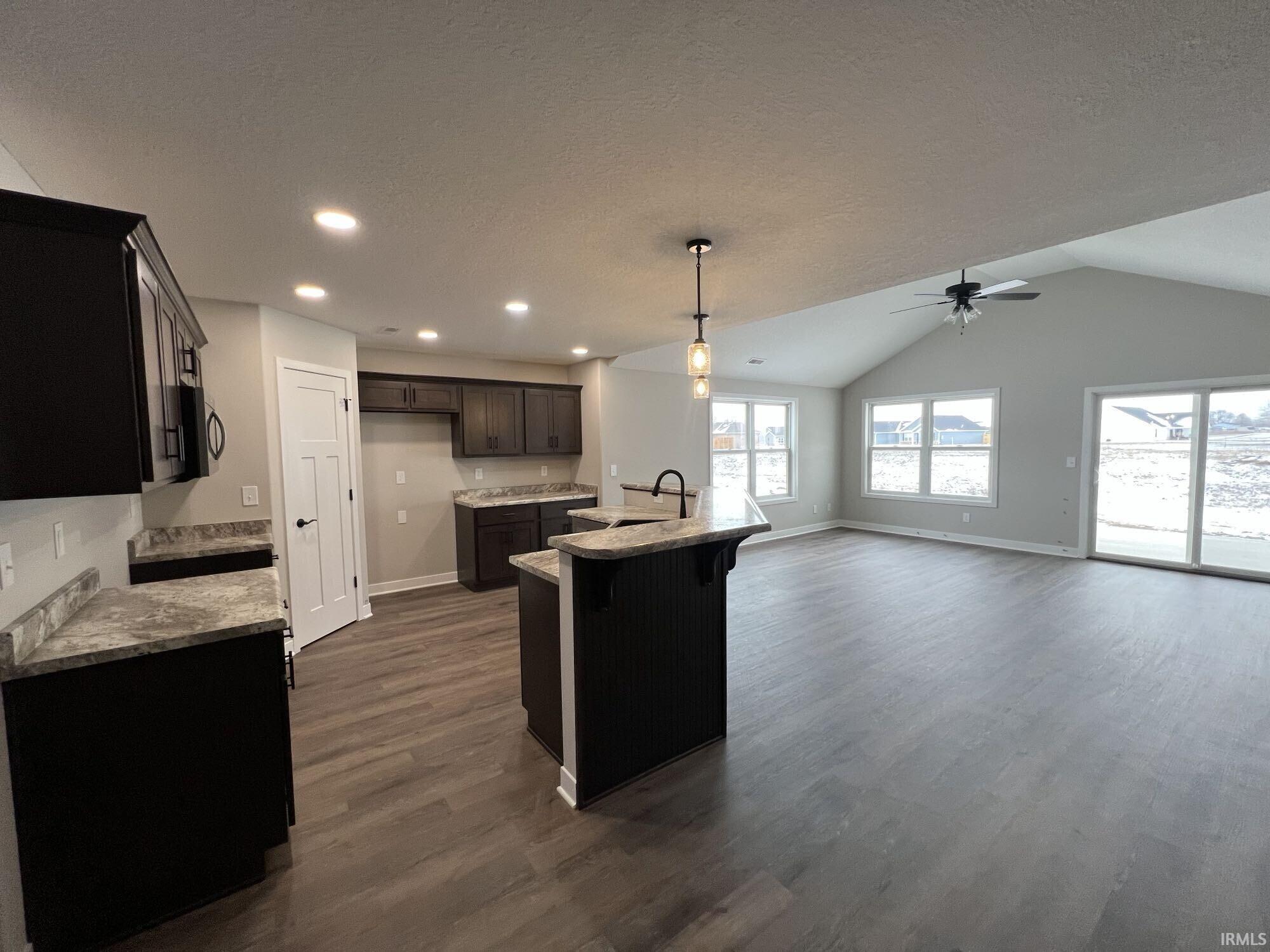 Photo 5 of 1106 Marshall Way