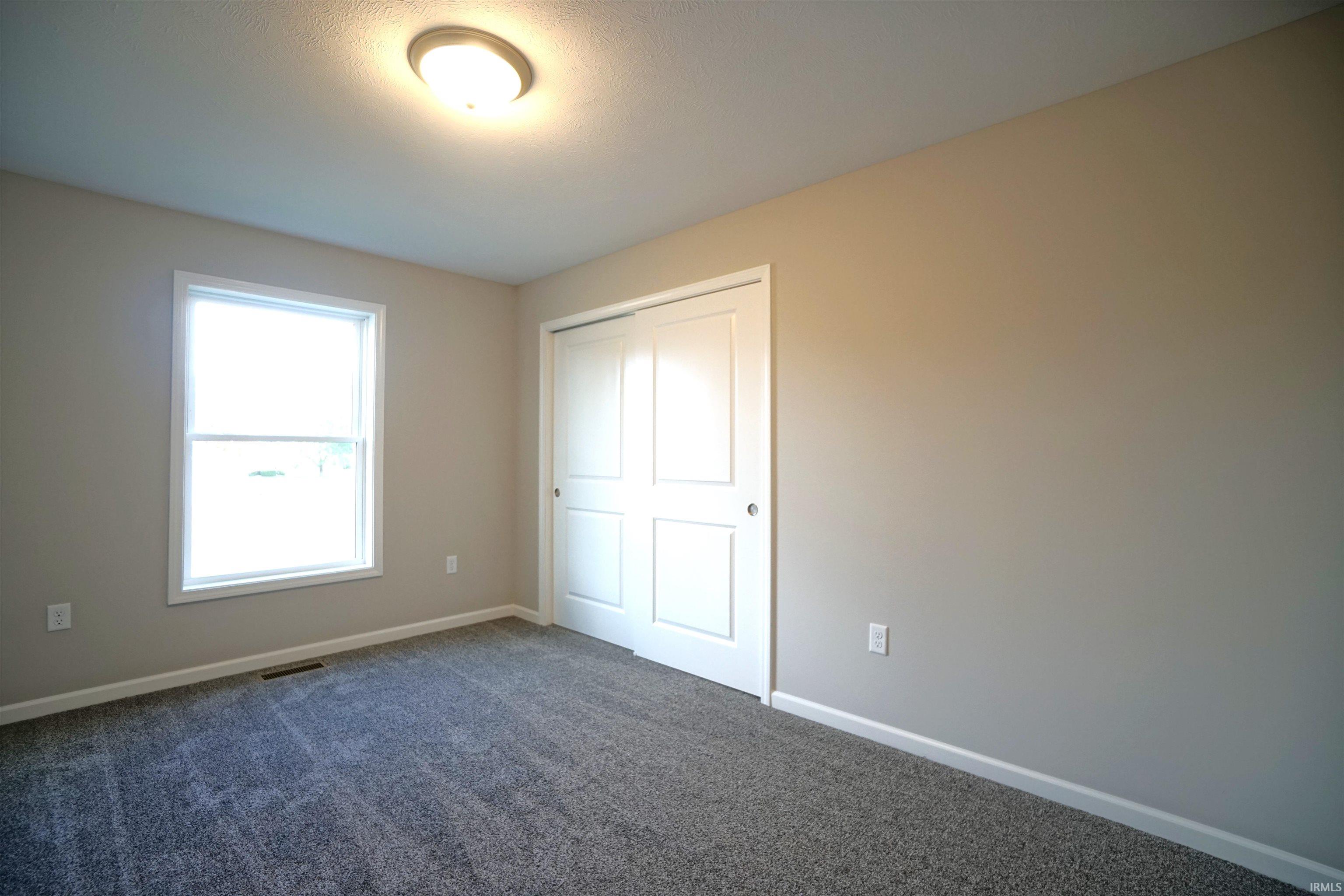 Photo 11 of 530 N Eastfield Circle