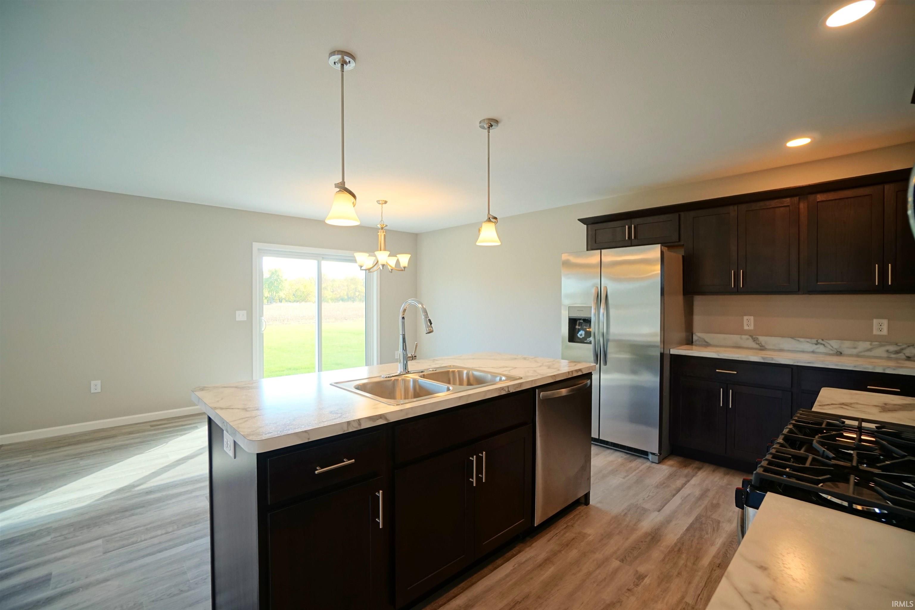 Photo 4 of 530 N Eastfield Circle