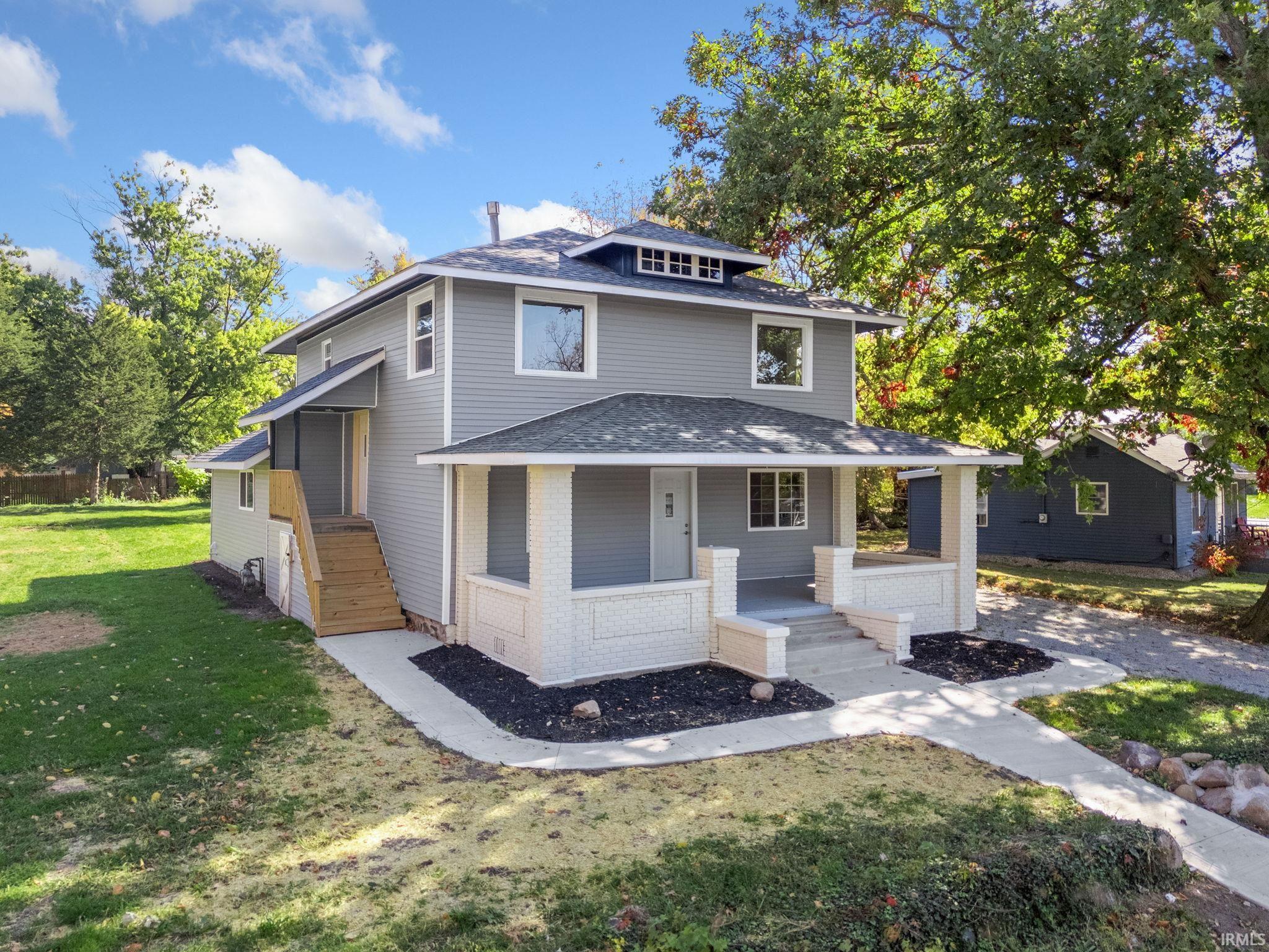 702 N 6th Street