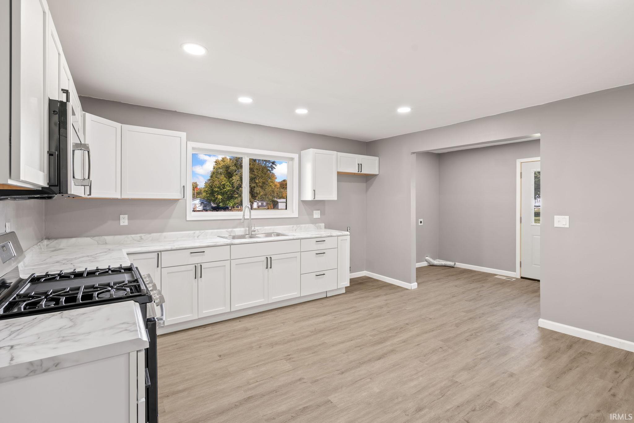 702 N 6th Street