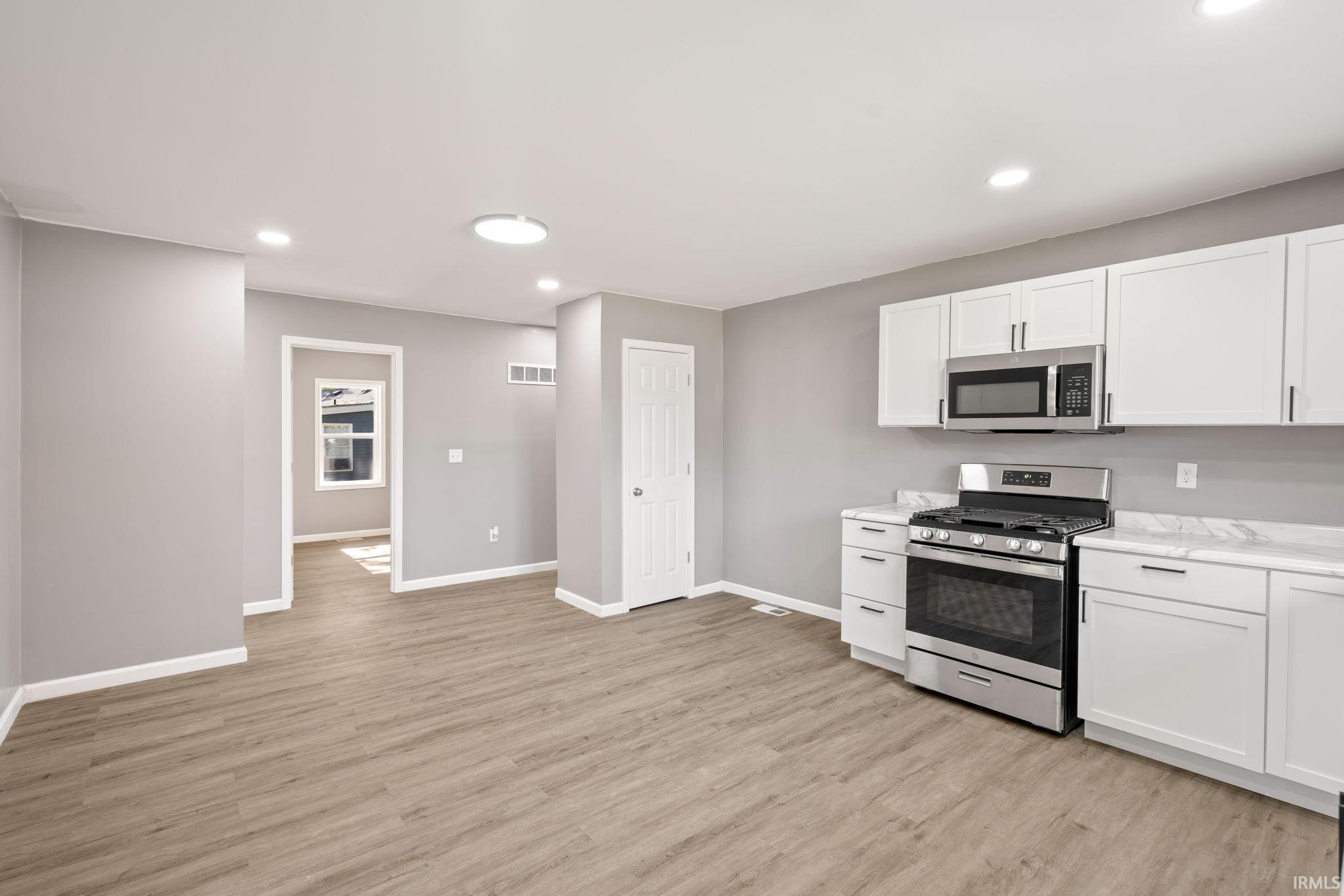 702 N 6th Street