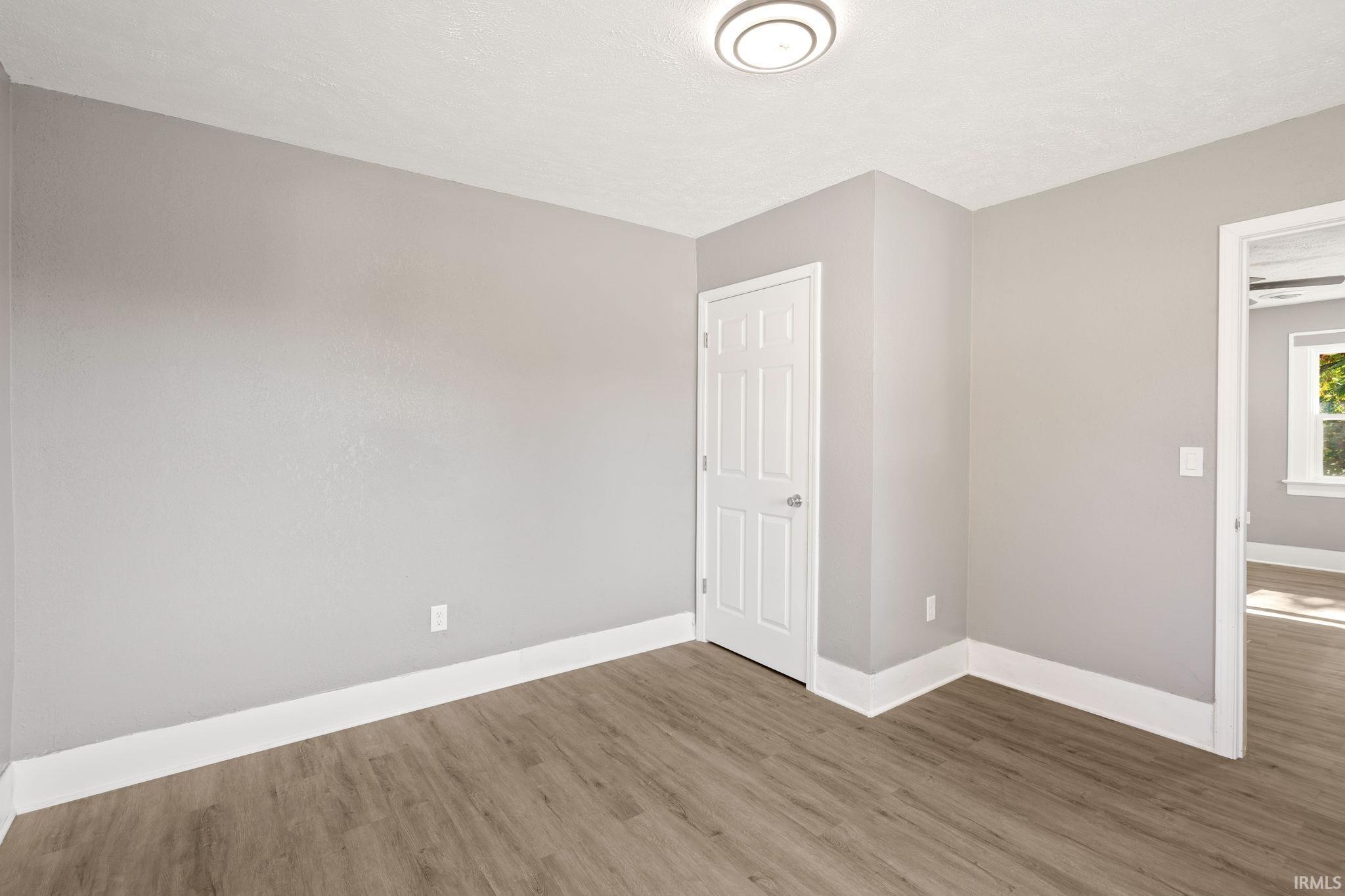 702 N 6th Street
