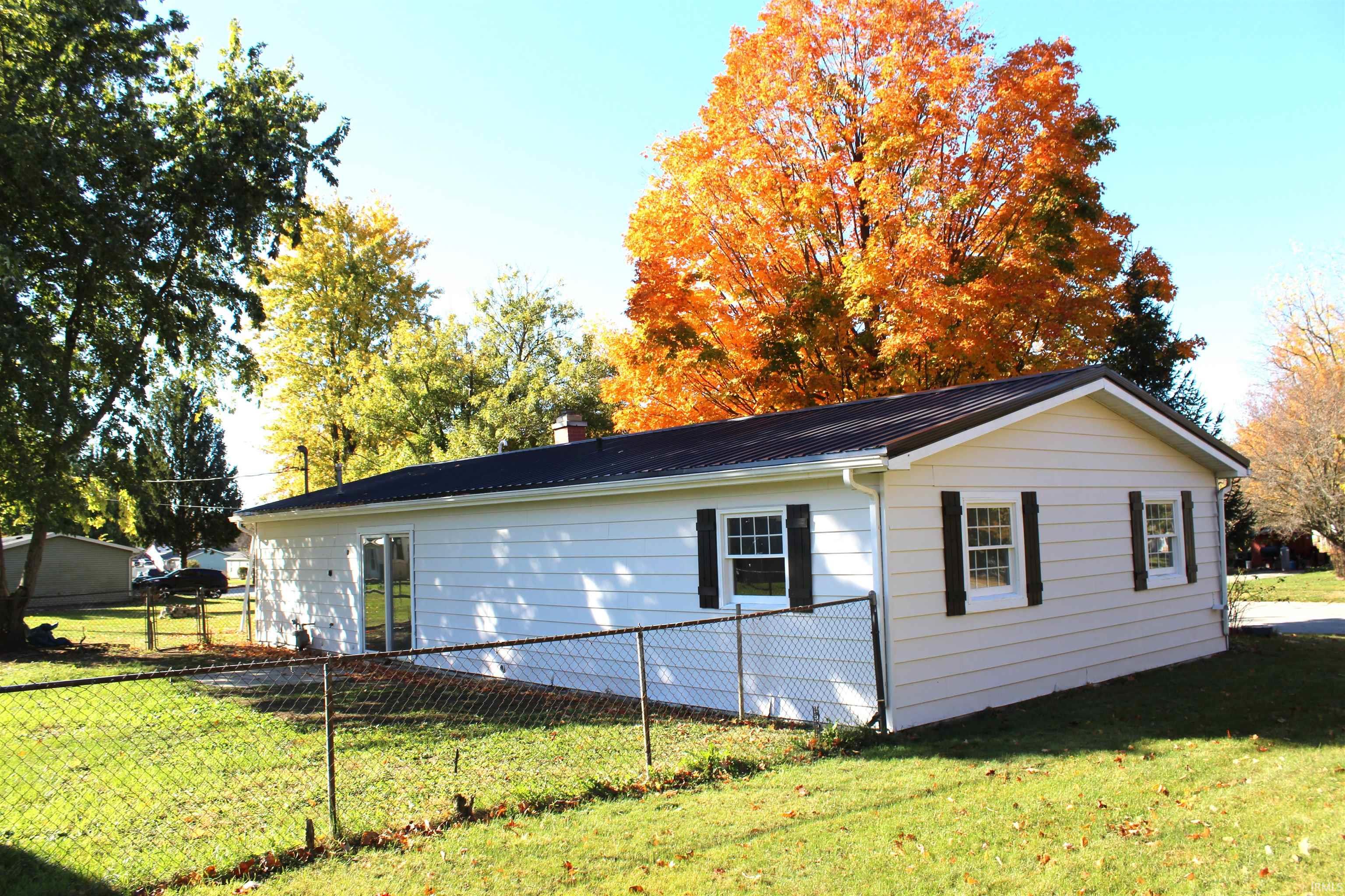 Photo 7 of 308 Clyde Ave