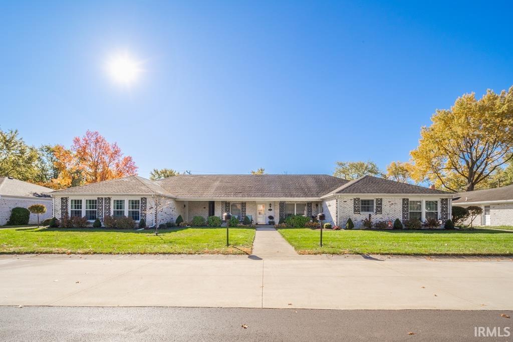 listing main picture