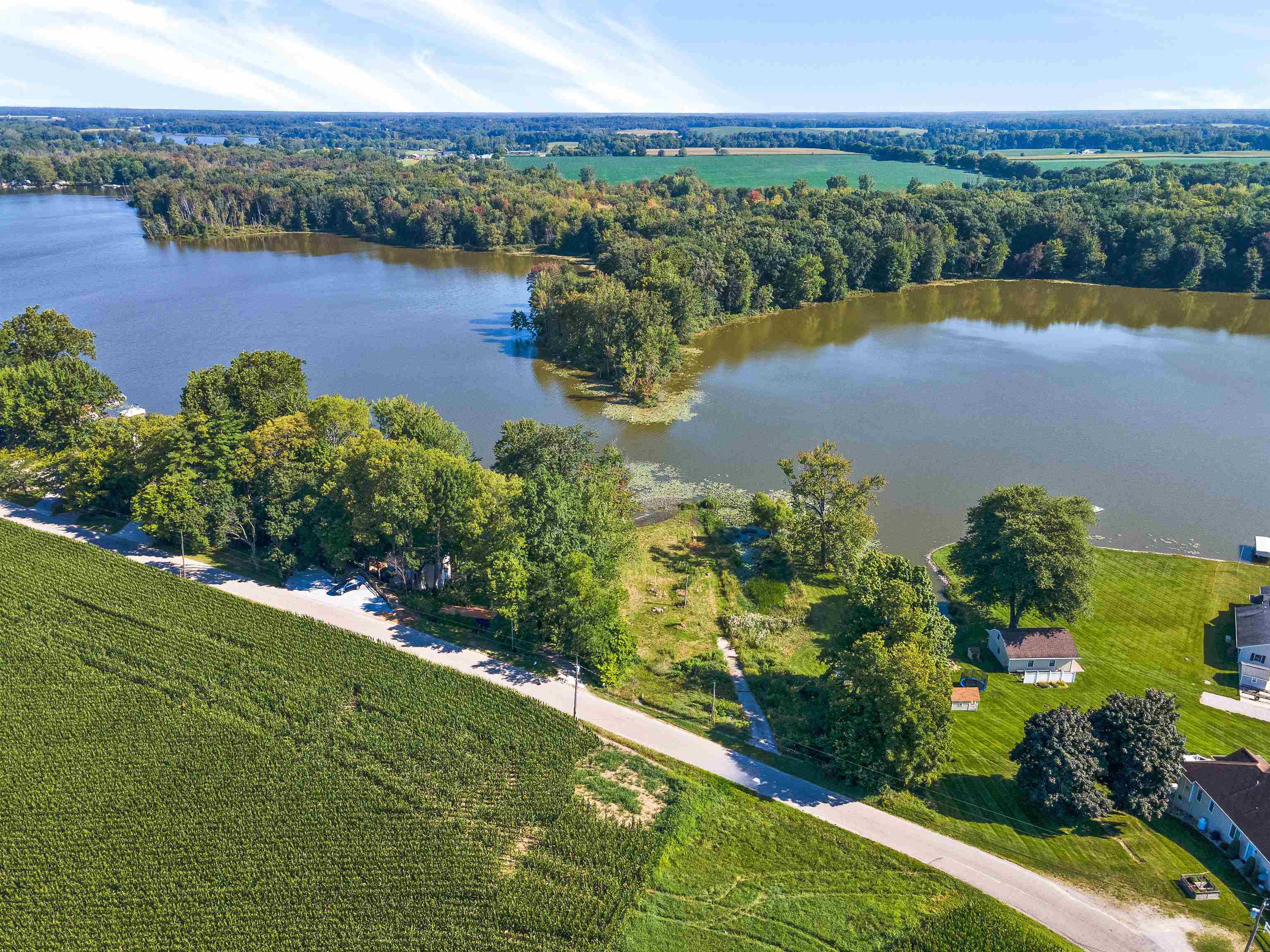 Photo 1 of 9094 N Steinbarger Lake Road