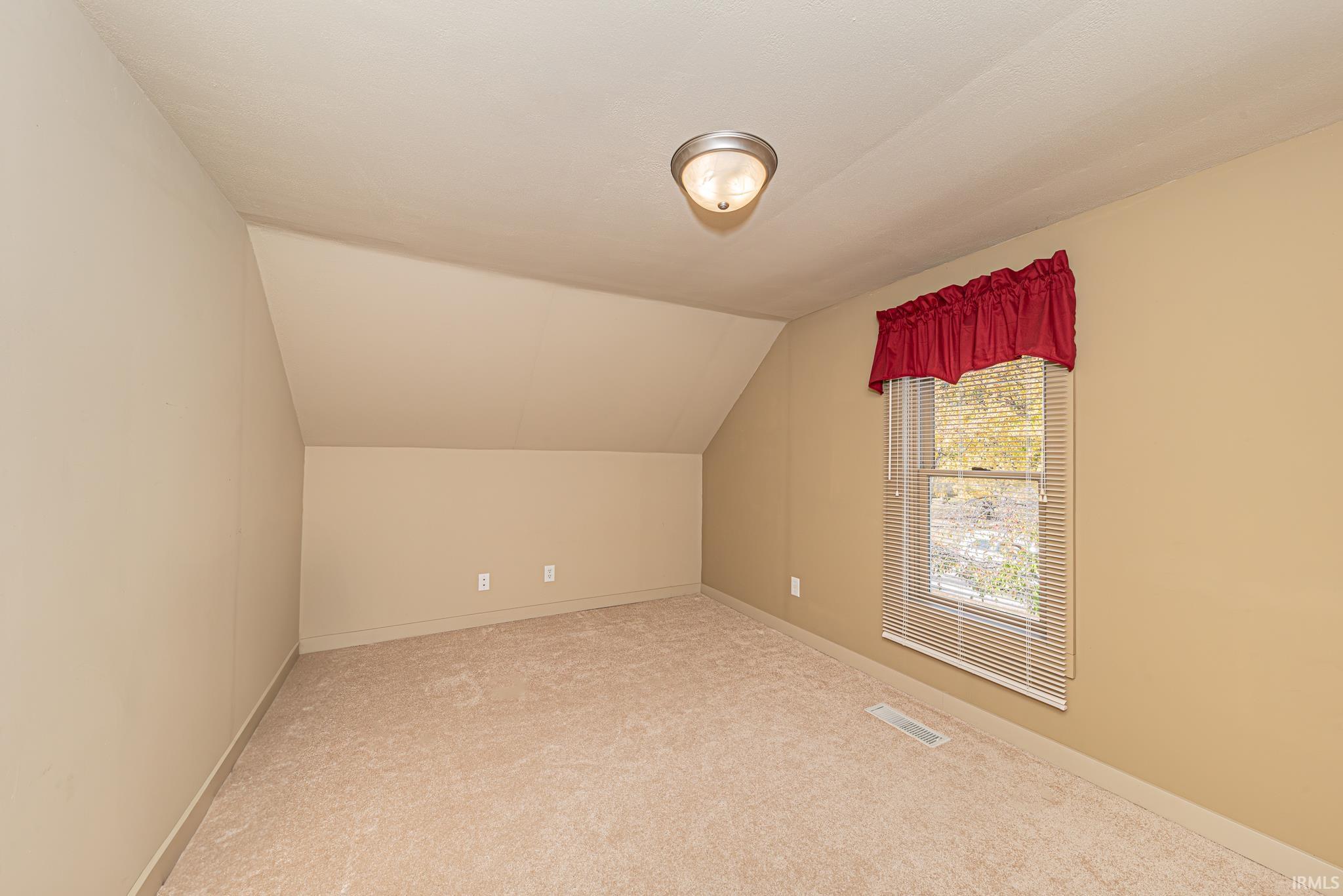 8021 W ST 14