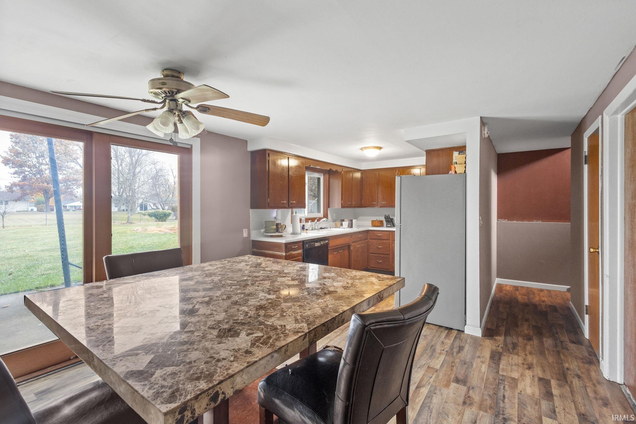 Photo 4 of 1037 Moeller Road
