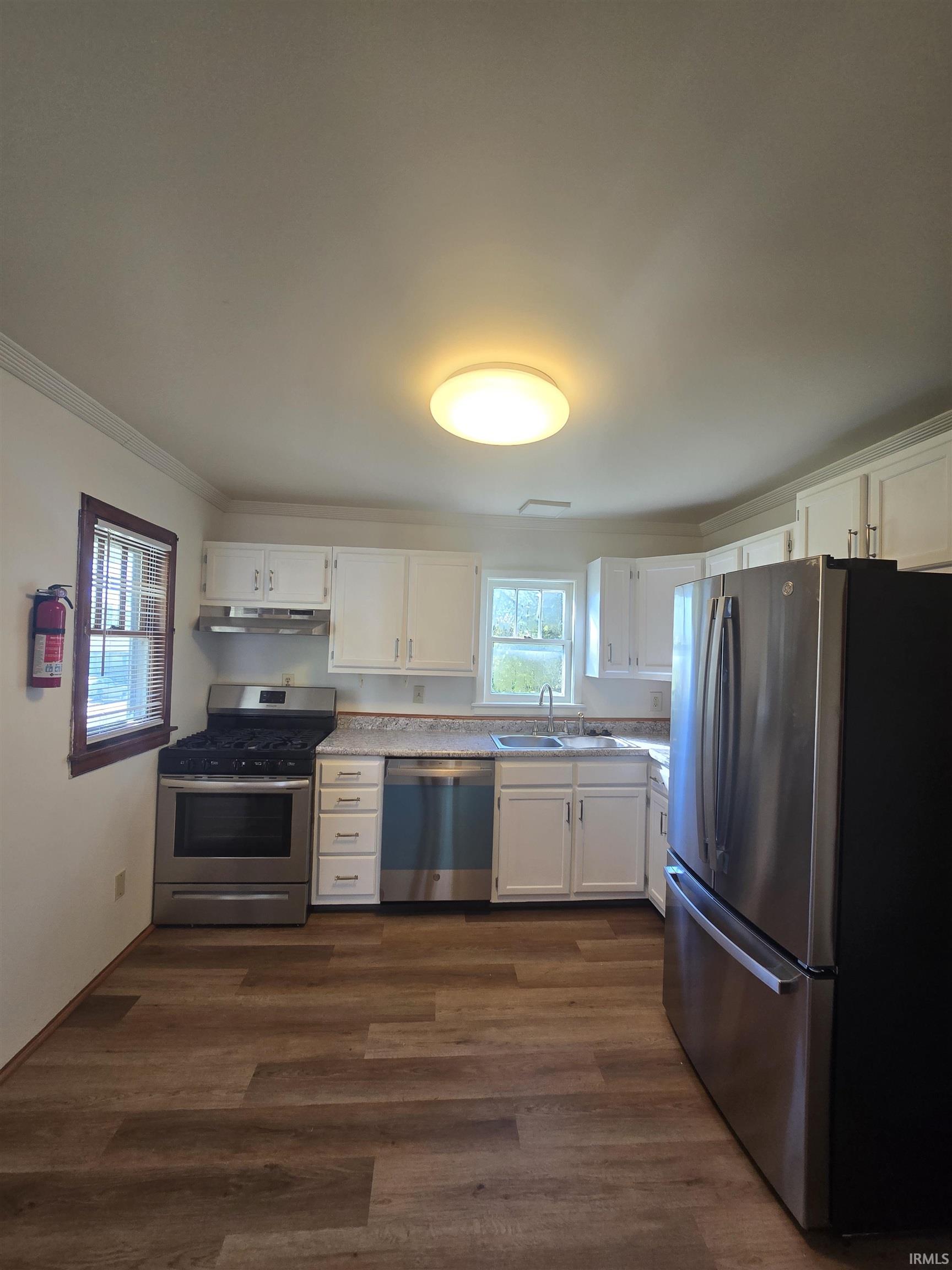 Homes for sale in Bloomington, IN | 805 W 12Th St, Bloomington, IN 47404 | MLS# 202442186