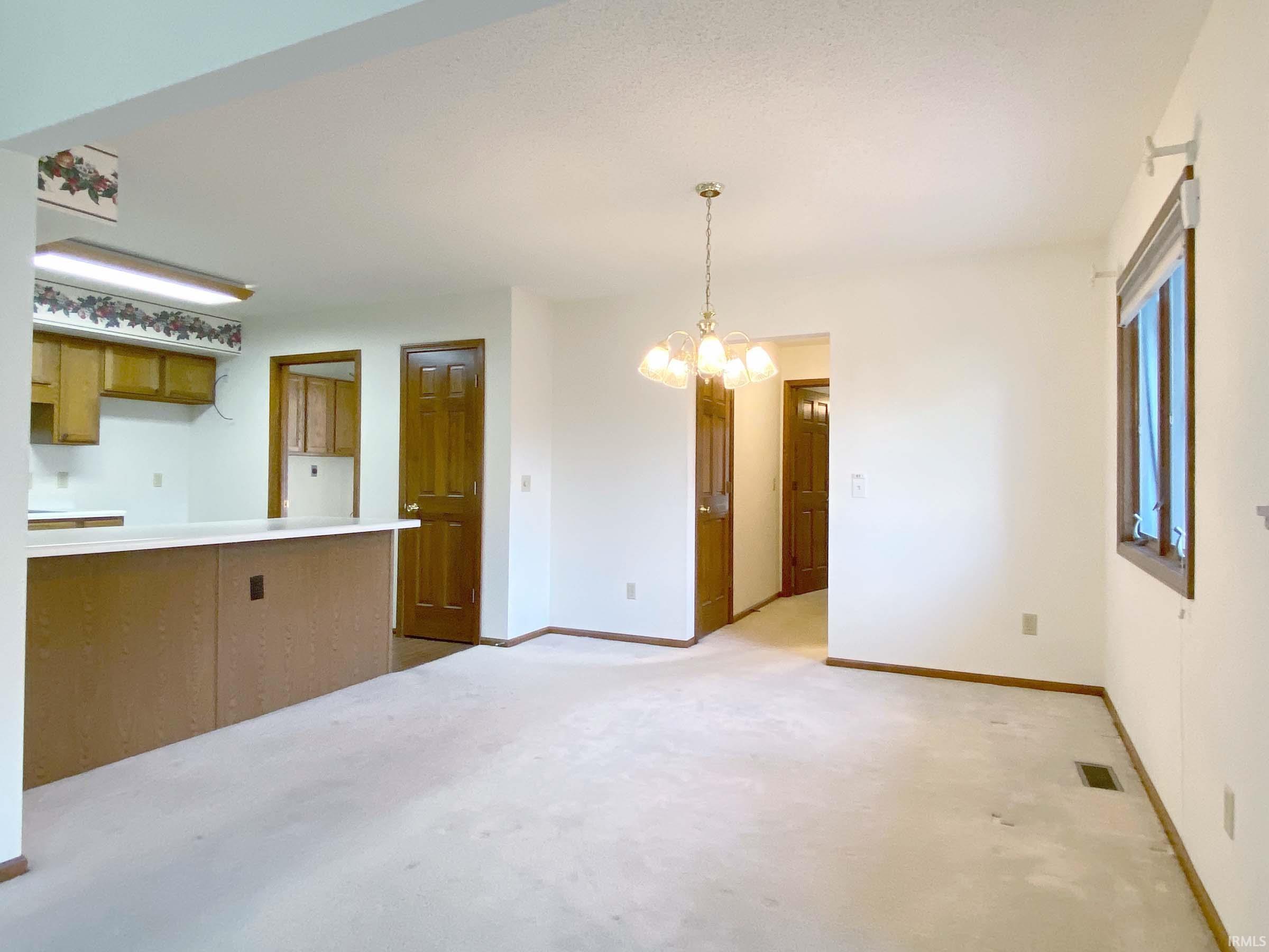29 S Pinehurst Court