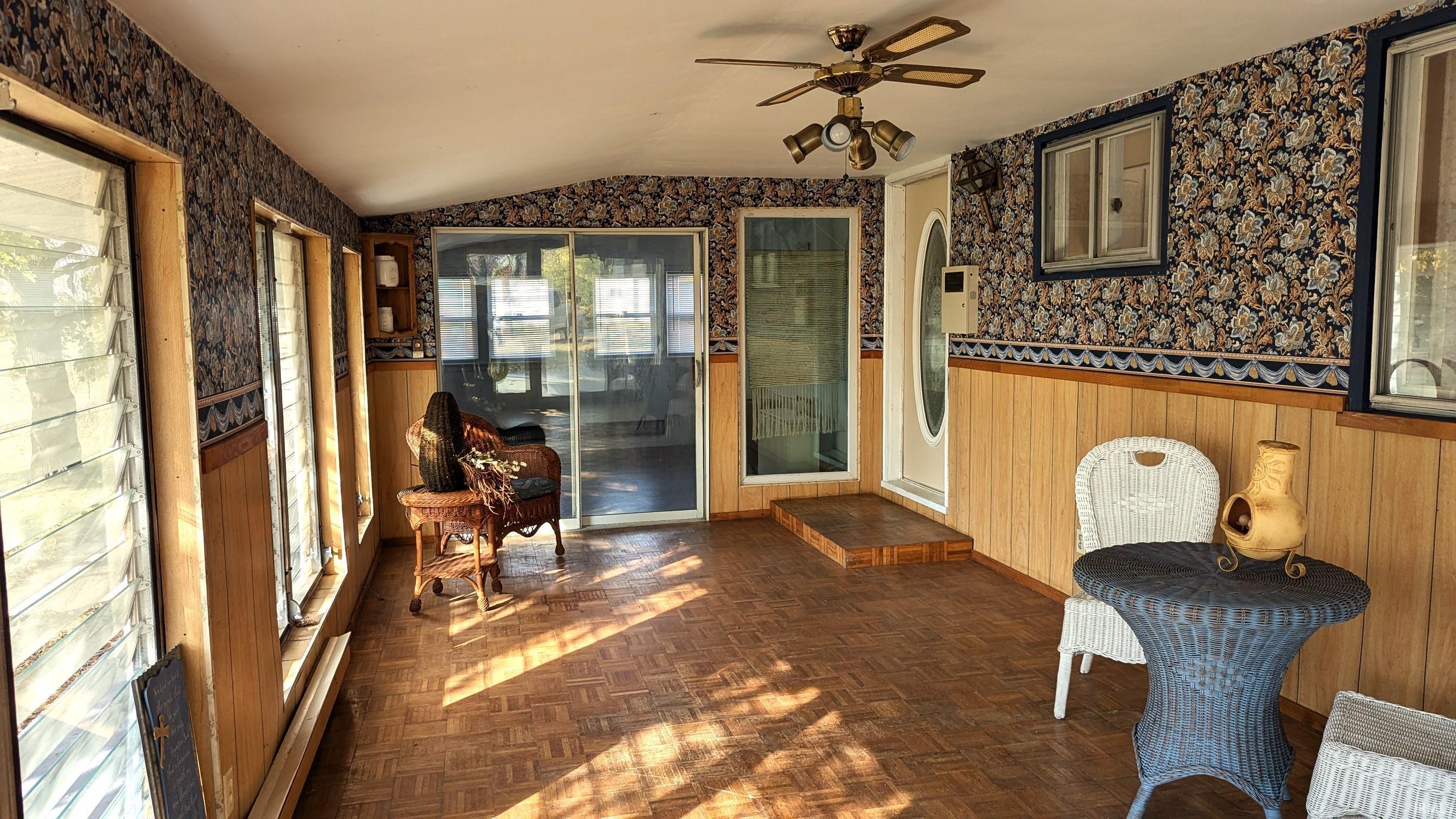 Photo 7 of 1911 Kroemer Road