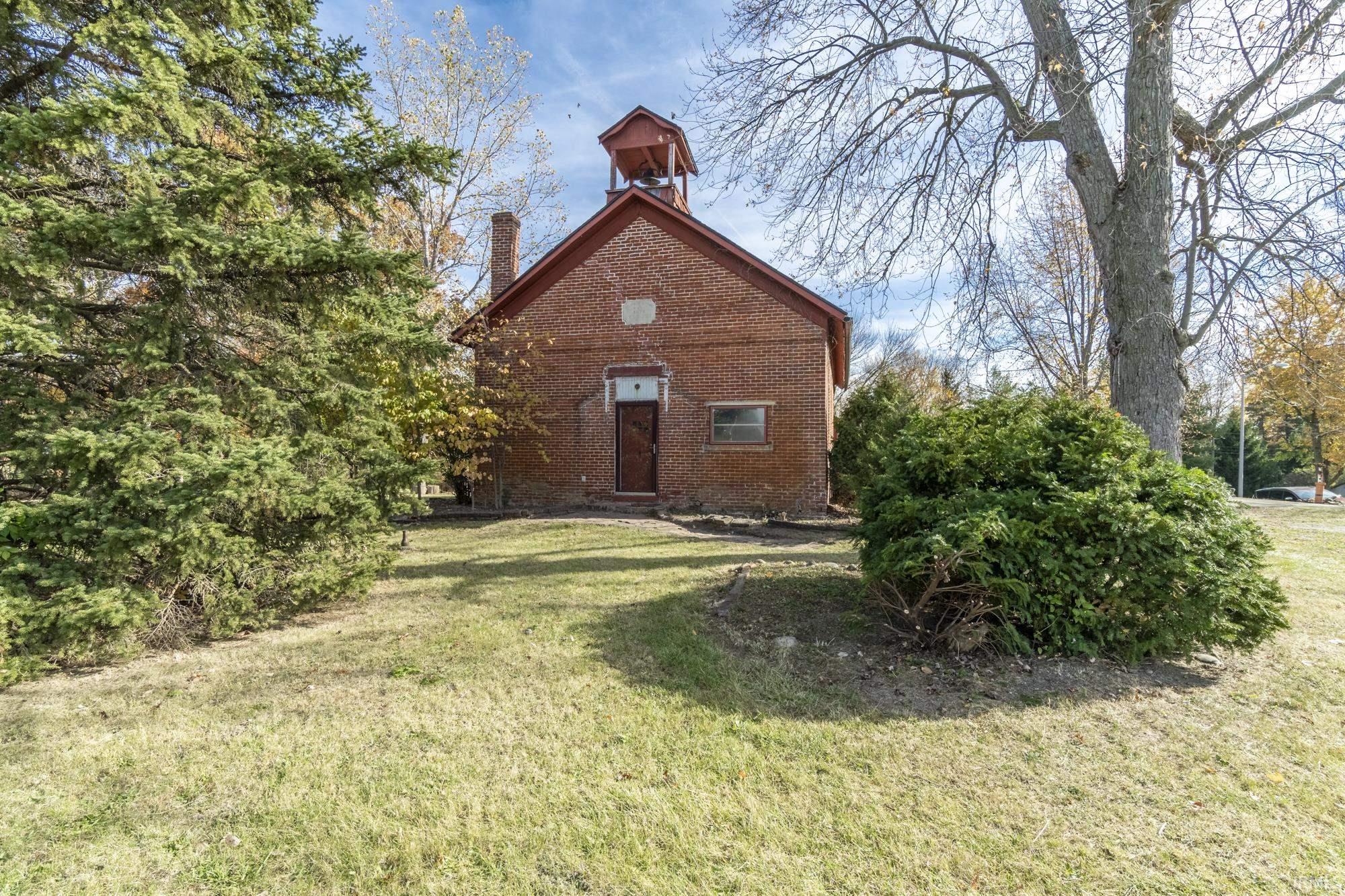 Photo 13 of 8126 Coldwater Road