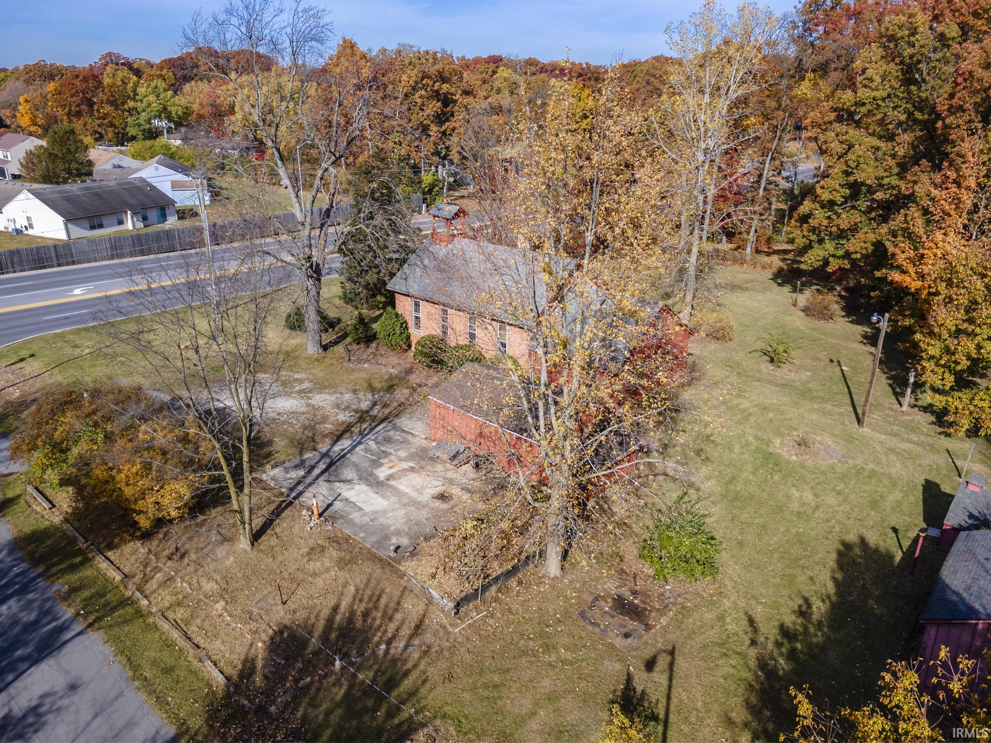 Photo 4 of 8126 Coldwater Road