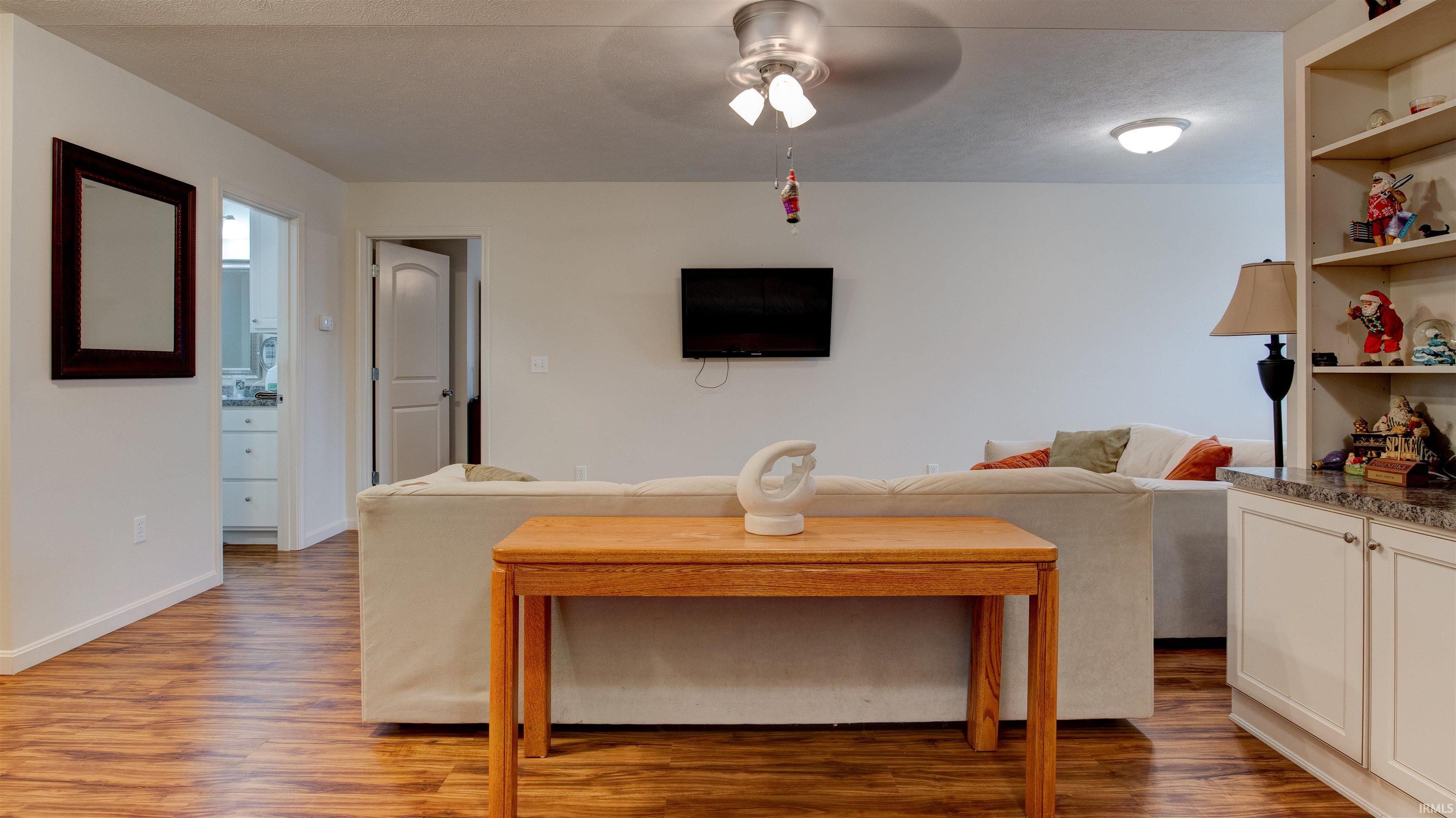 Homes for sale in Santa Claus, IN | 32 Hevron Rd, Santa Claus, IN 47579 | MLS# 202442620