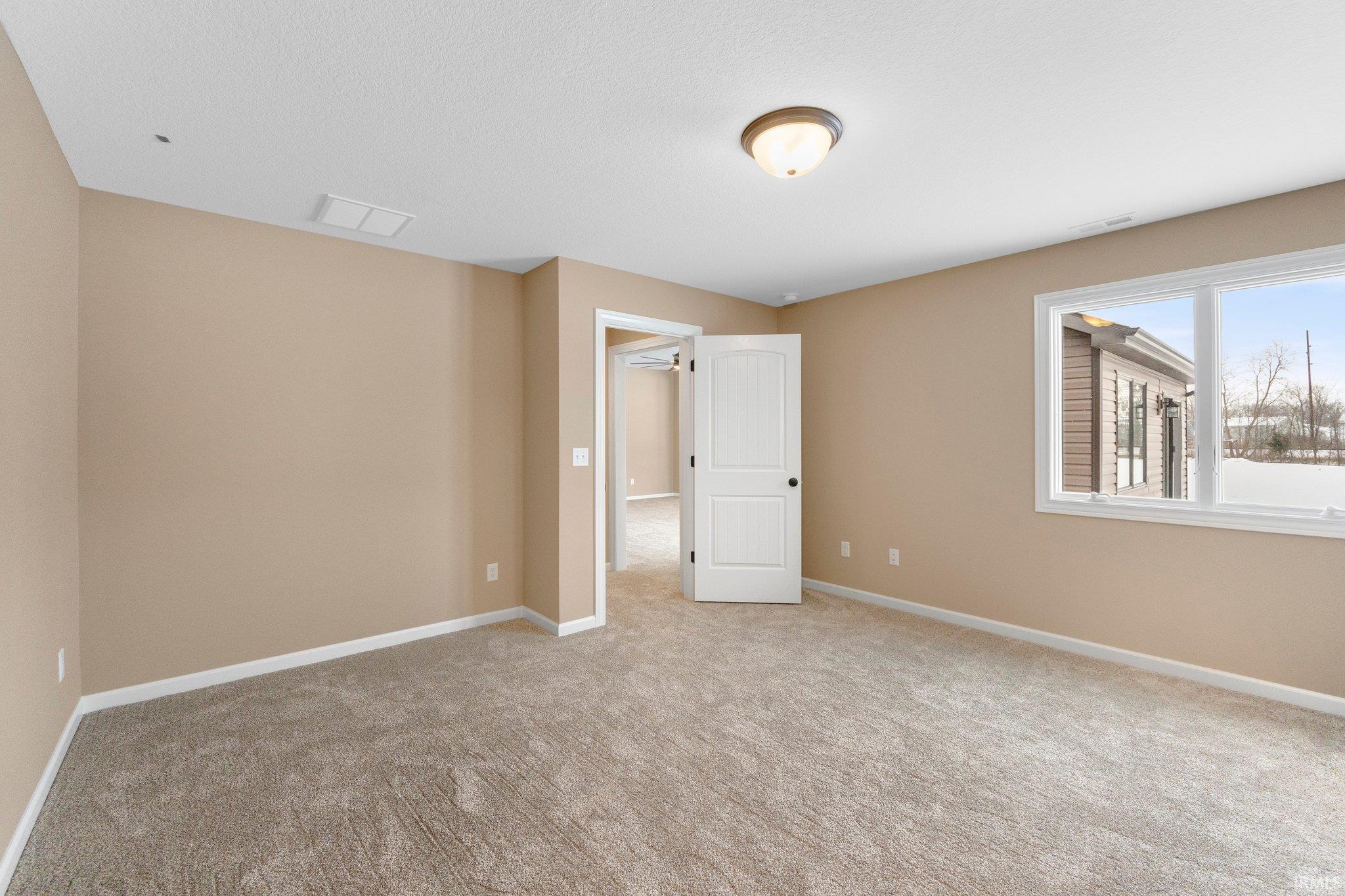Photo 24 of 817 Zenos Boulevard