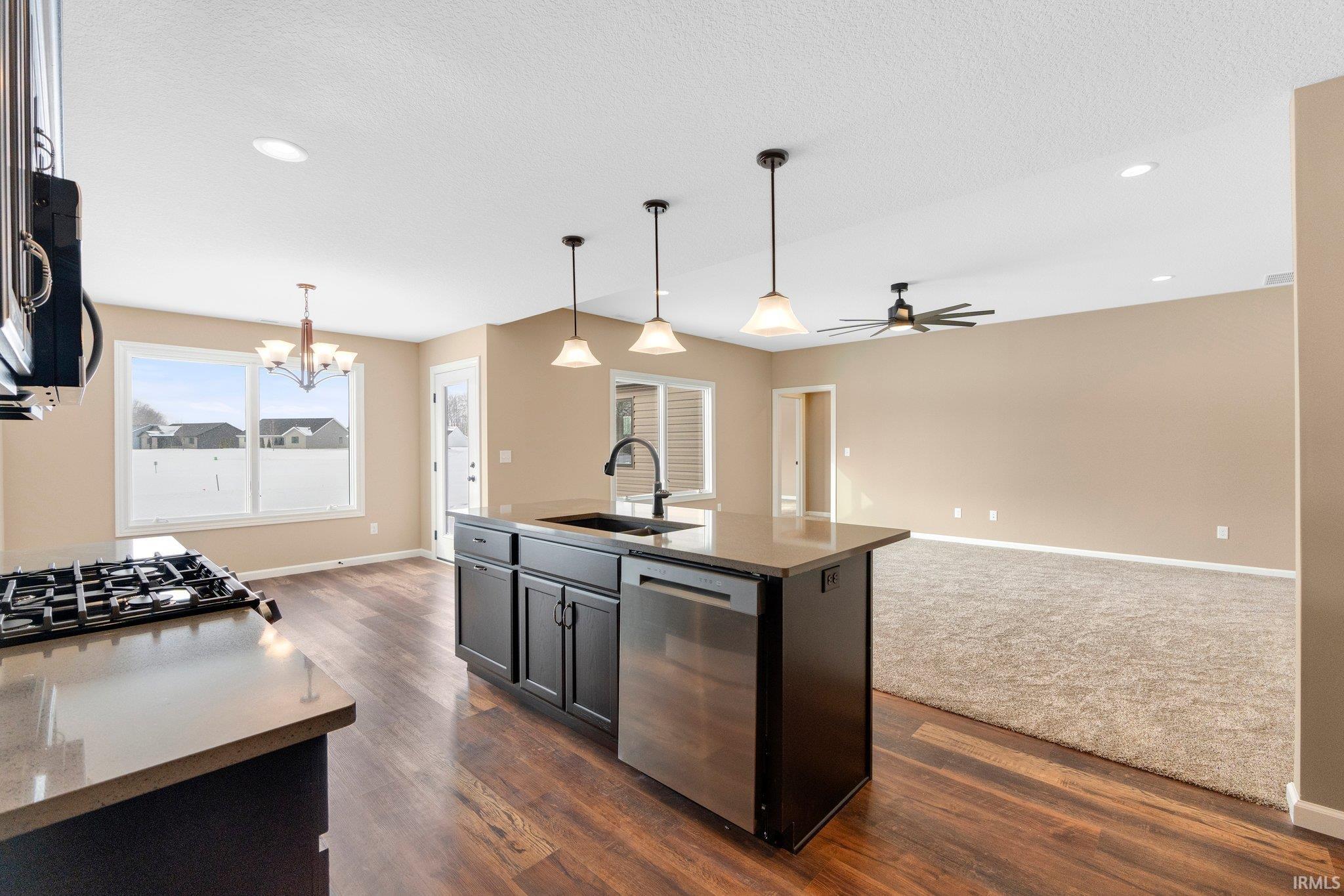 Photo 7 of 817 Zenos Boulevard