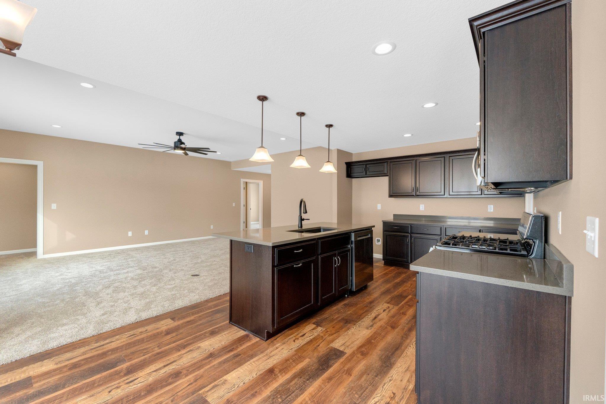 Photo 8 of 817 Zenos Boulevard