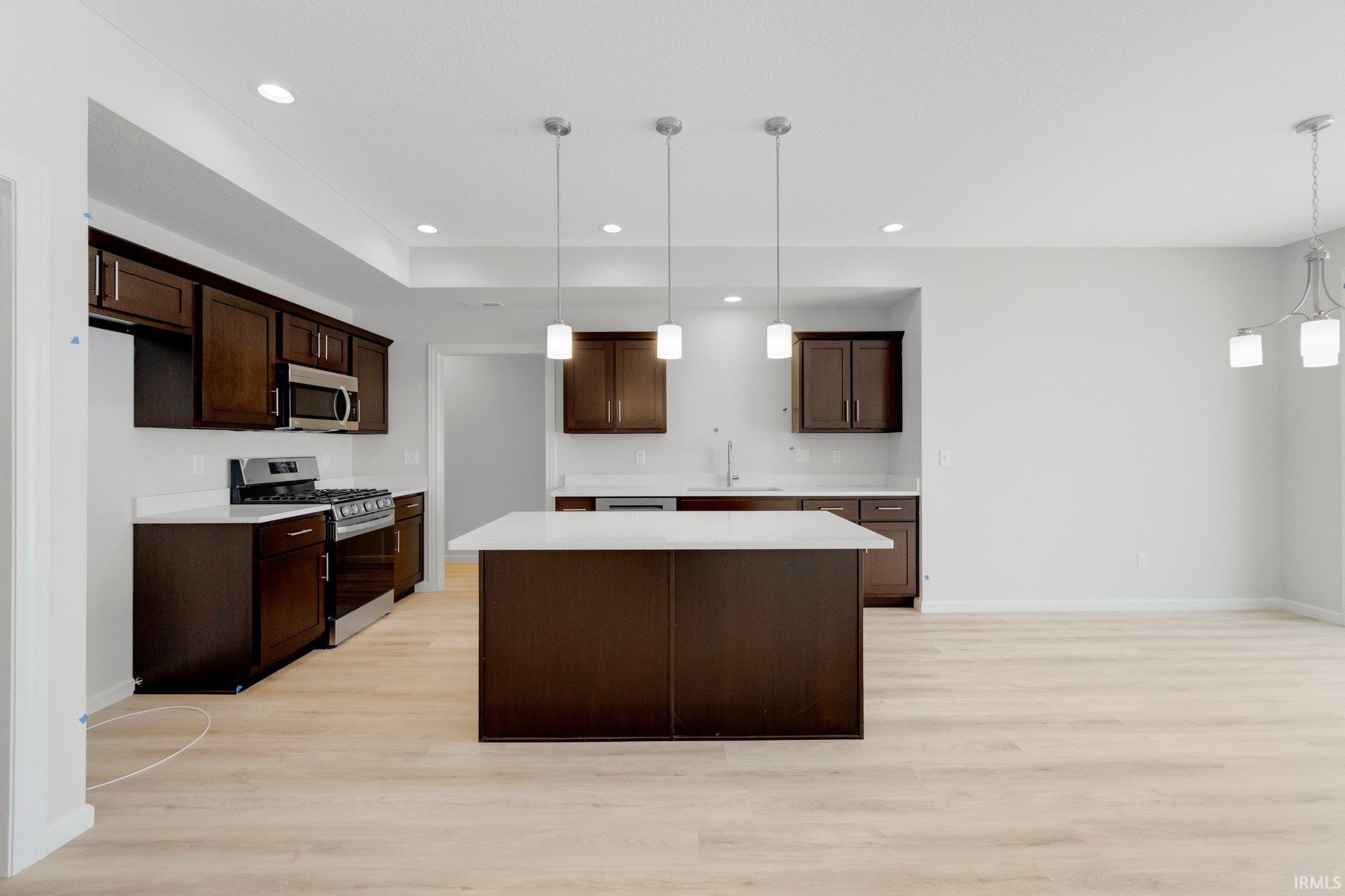 Photo 7 of 1333 Zenos Boulevard
